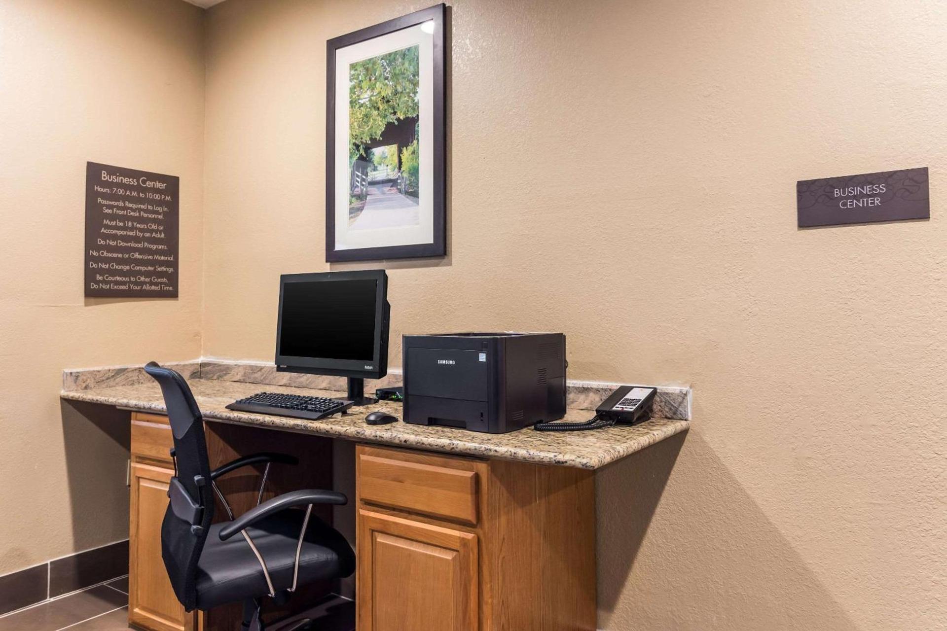 Comfort Suites Eufaula North photo 32