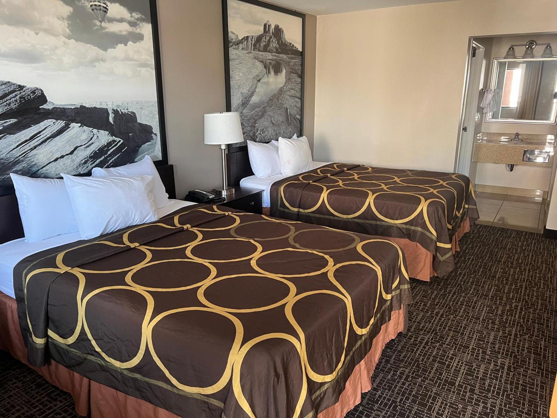 Super 8 by Wyndham Tucson/Grant Road Area AZ photo 16