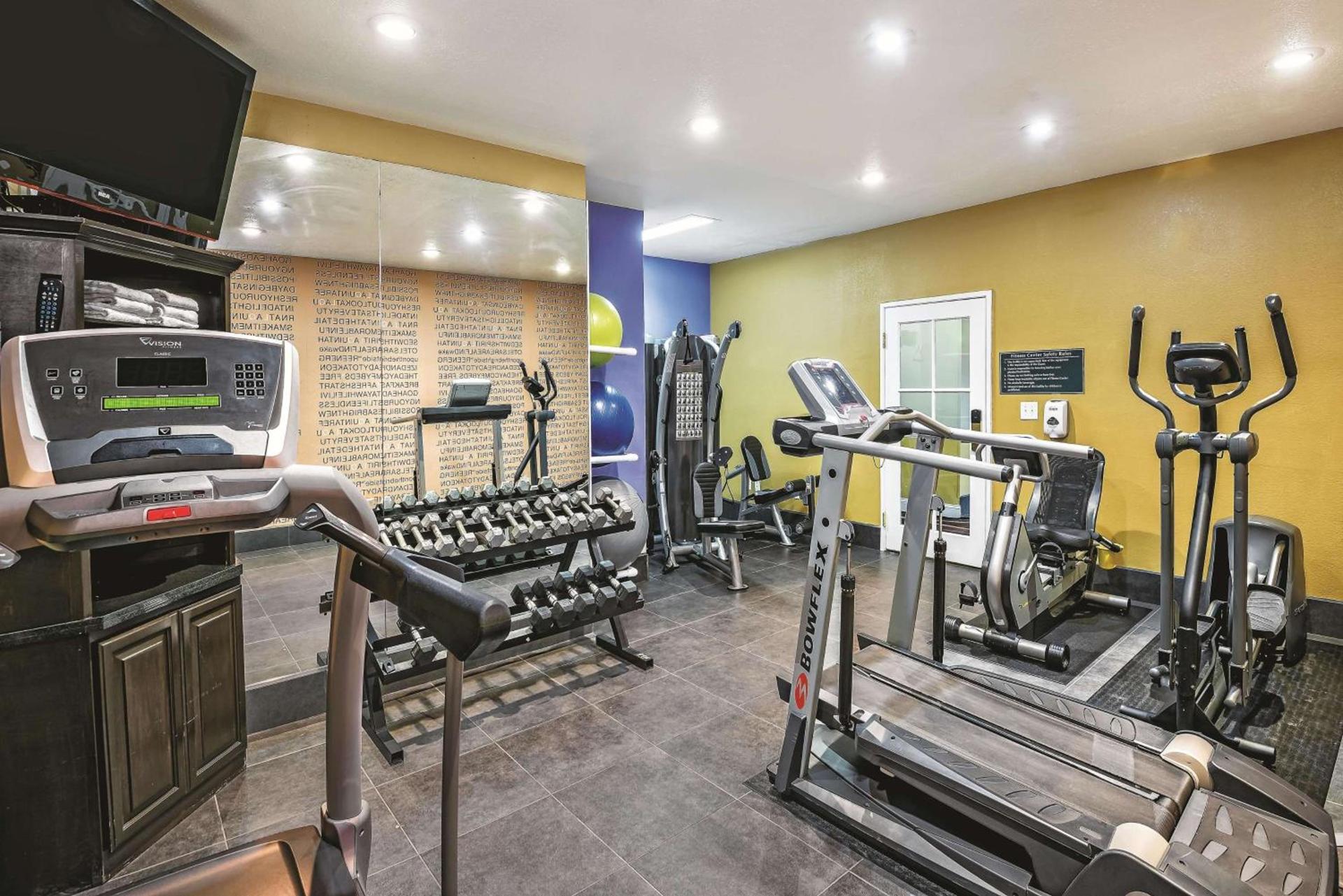 La Quinta by Wyndham Laredo Airport photo 14