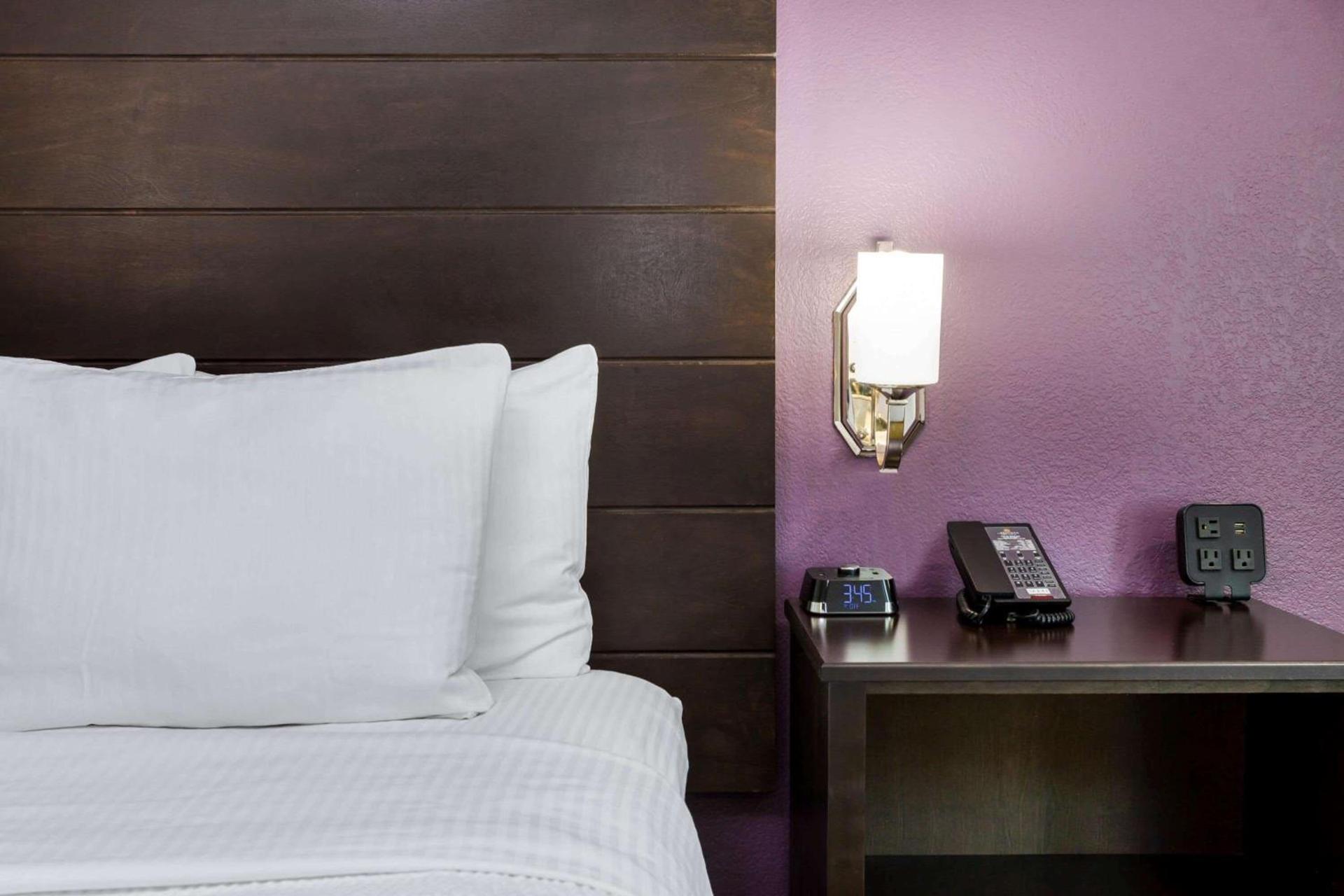 La Quinta by Wyndham Laredo Airport photo 22