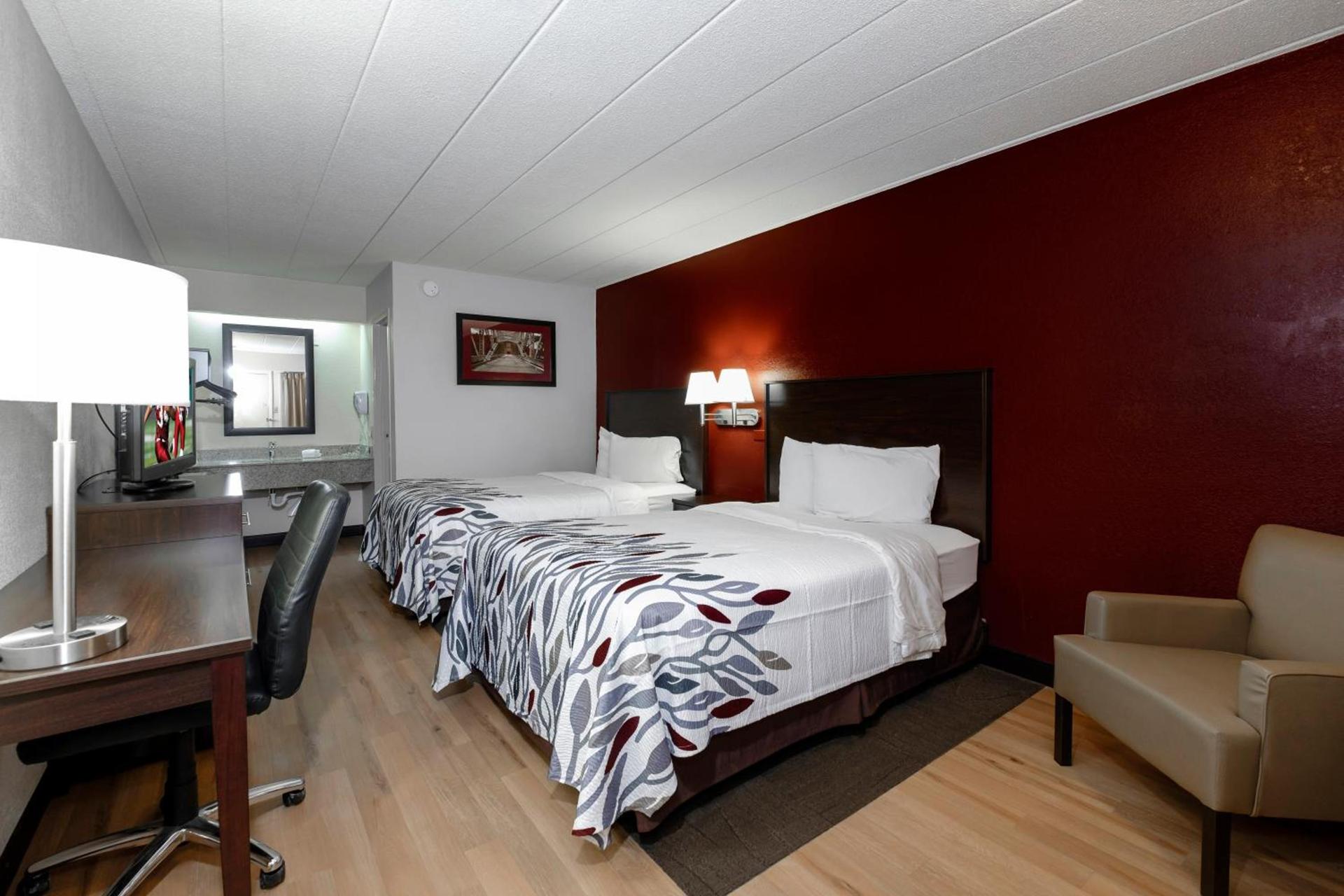 Red Roof Inn Cleveland - Medina photo 10