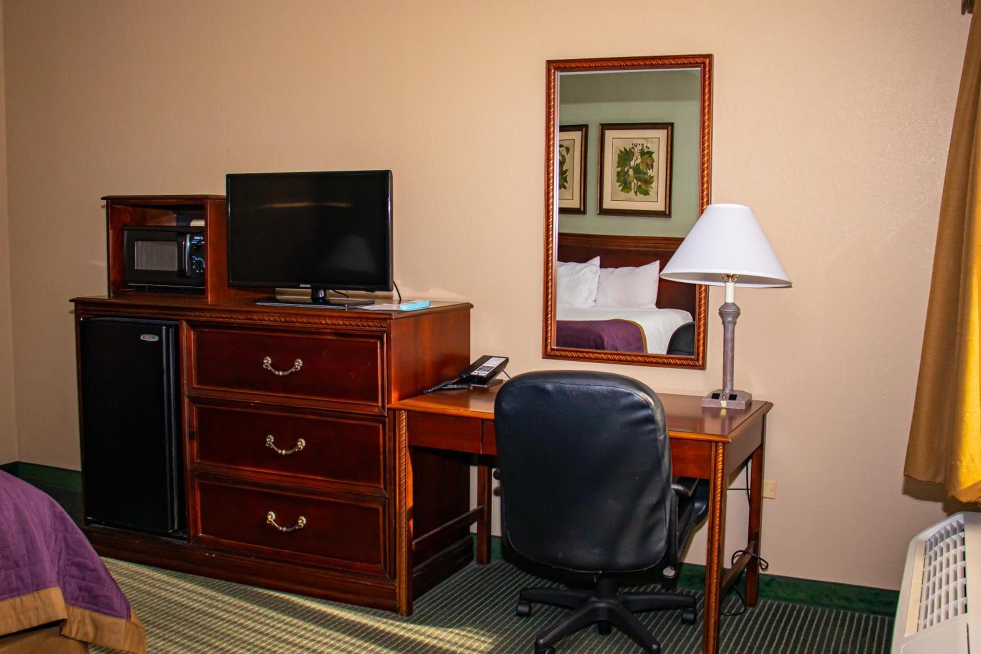 Bay Mountain Inn Cherokee Smoky Mountains photo 13