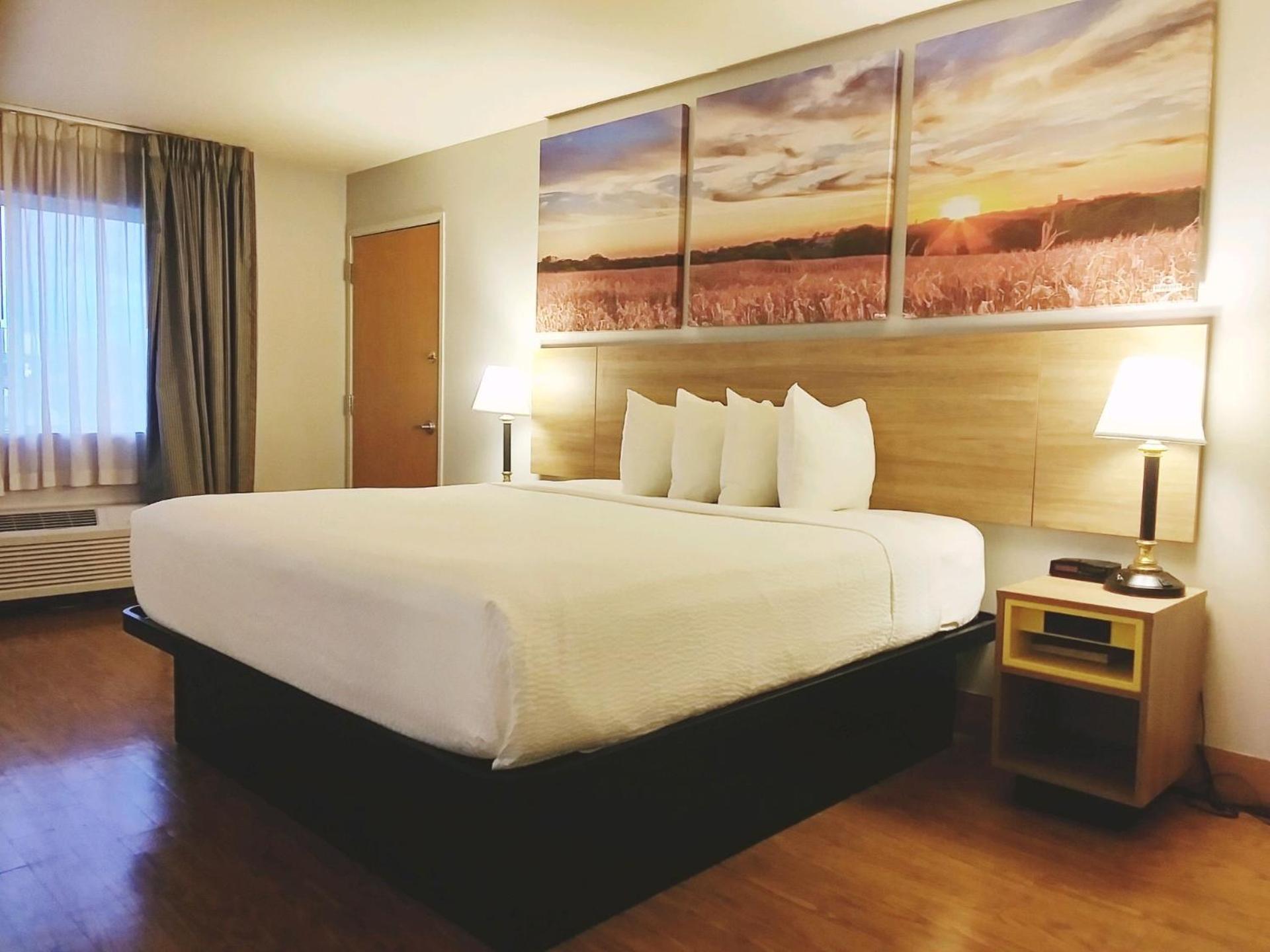 Days Inn by Wyndham Osage Beach Lake of the Ozarks photo 37