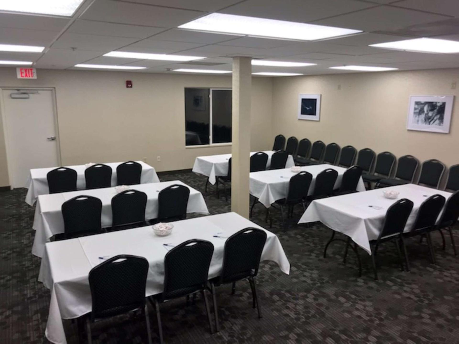 Best Western Dothan Inn & Suites photo 12