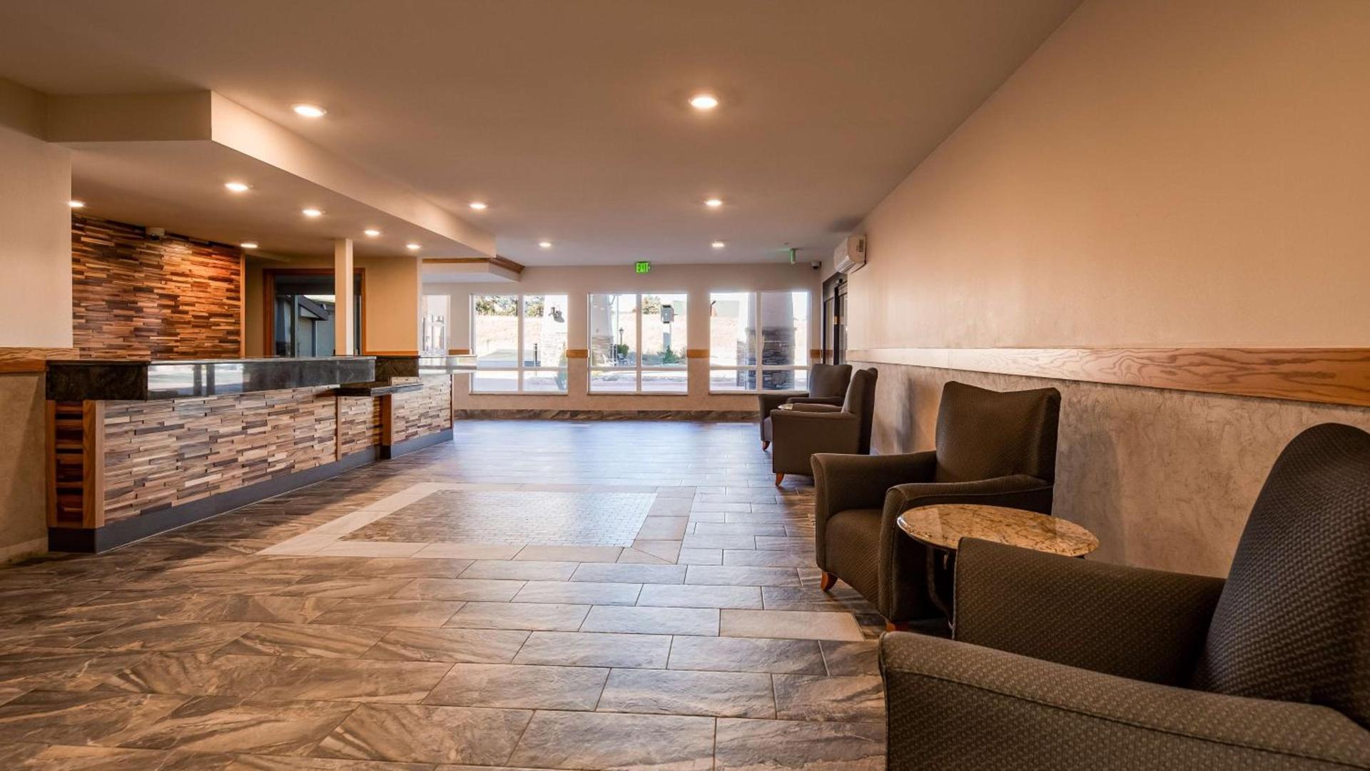 Best Western Plus Silver Saddle Inn photo 3