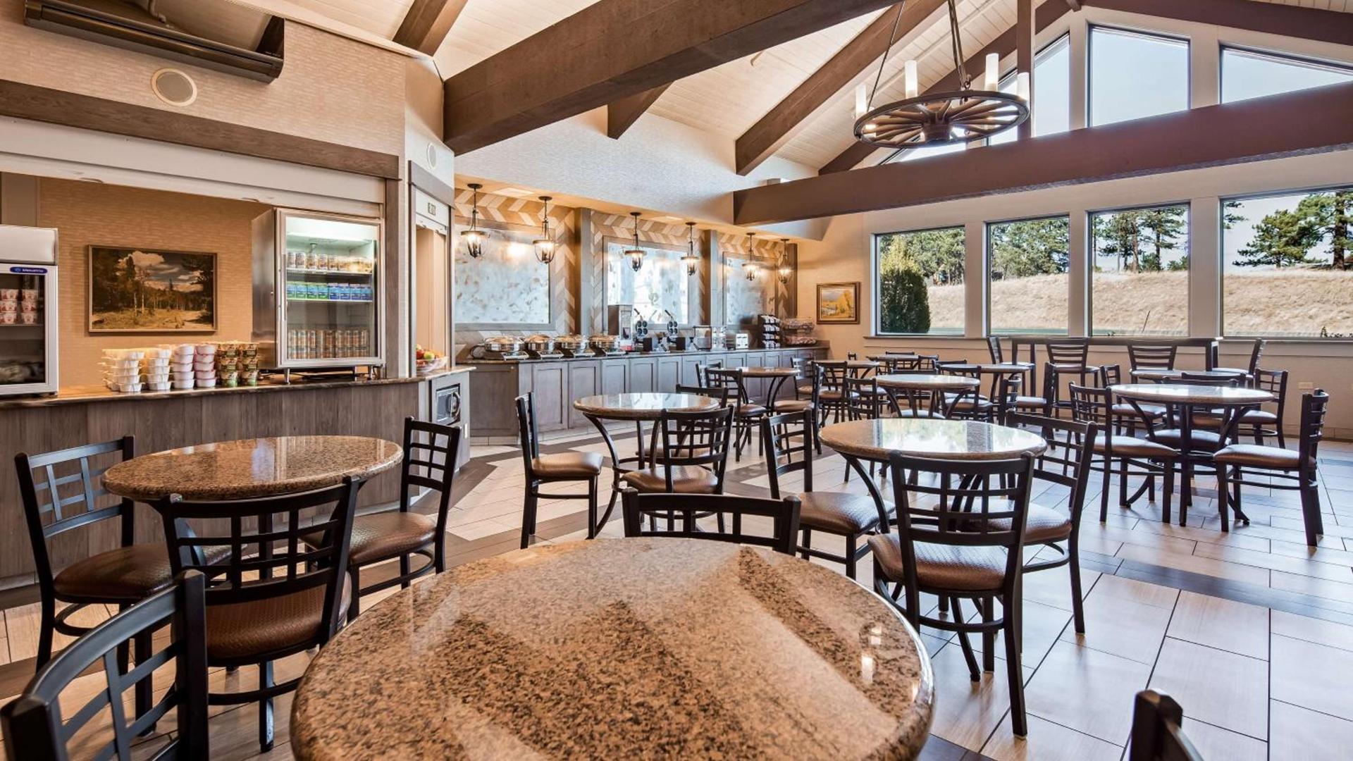 Best Western Plus Silver Saddle Inn photo 6