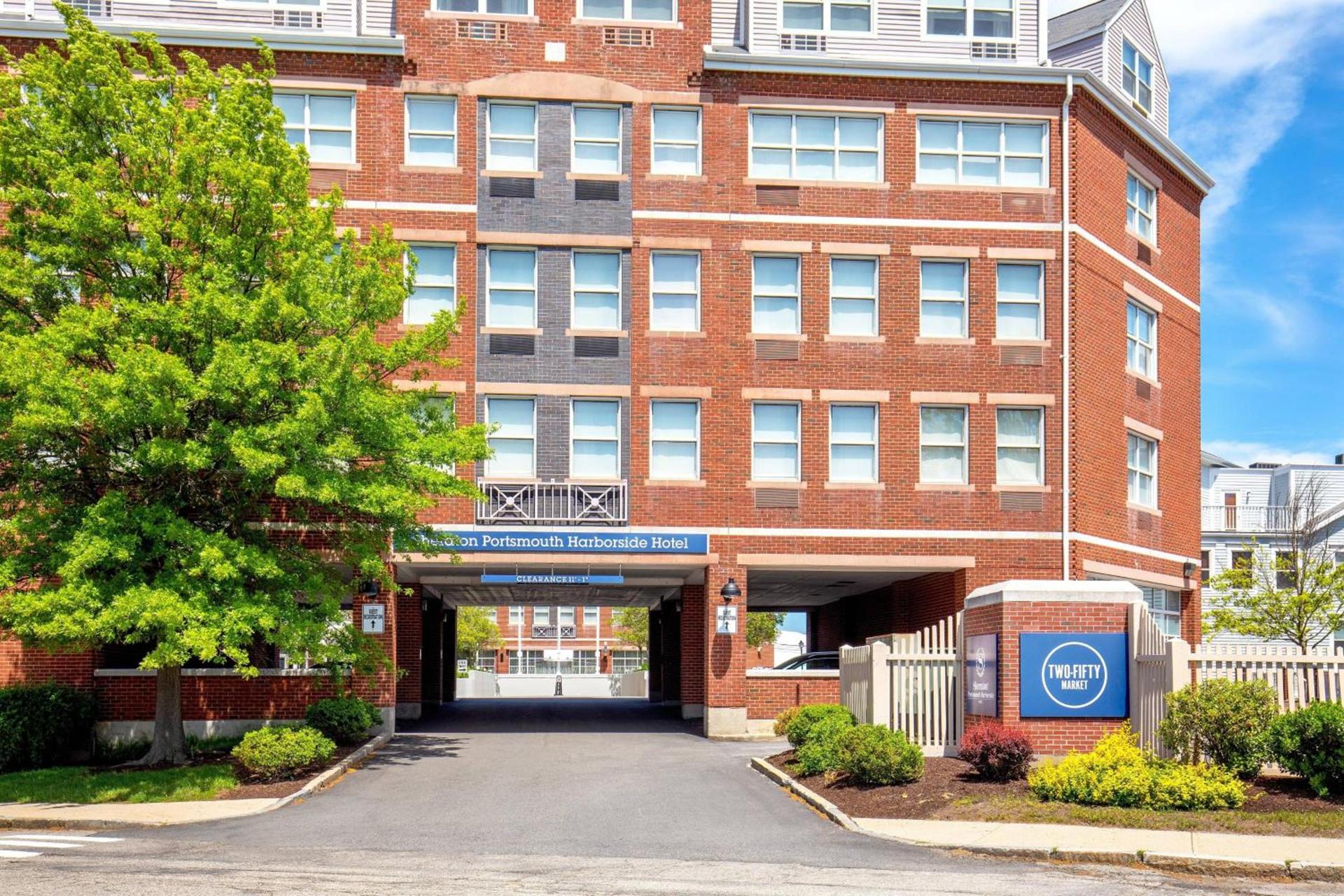 Sheraton Portsmouth Harborside Hotel photo 2