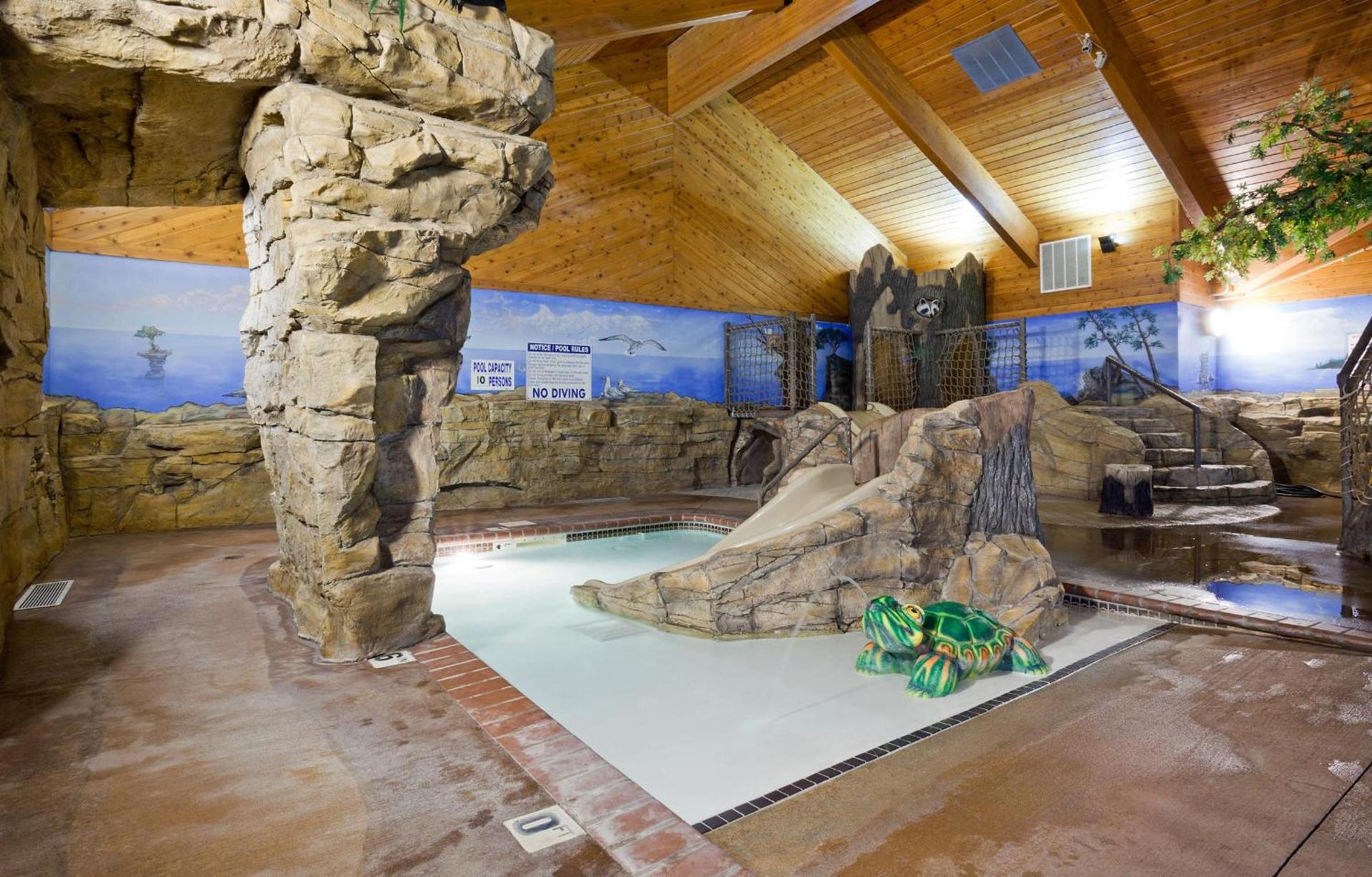 AmericInn by Wyndham Chippewa Falls photo 13