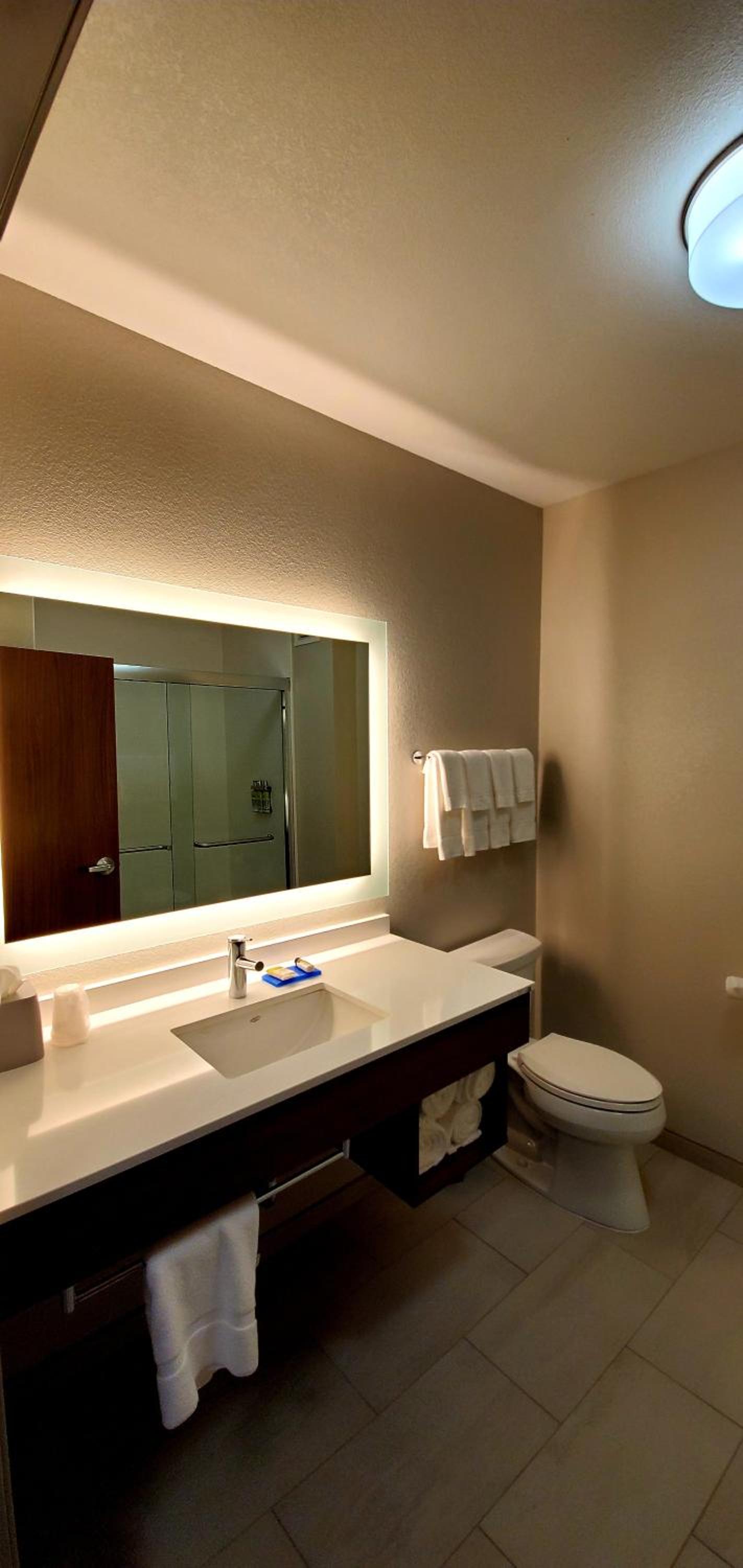 Holiday Inn Express - Wells-Ogunquit-Kennebunk by IHG photo 4