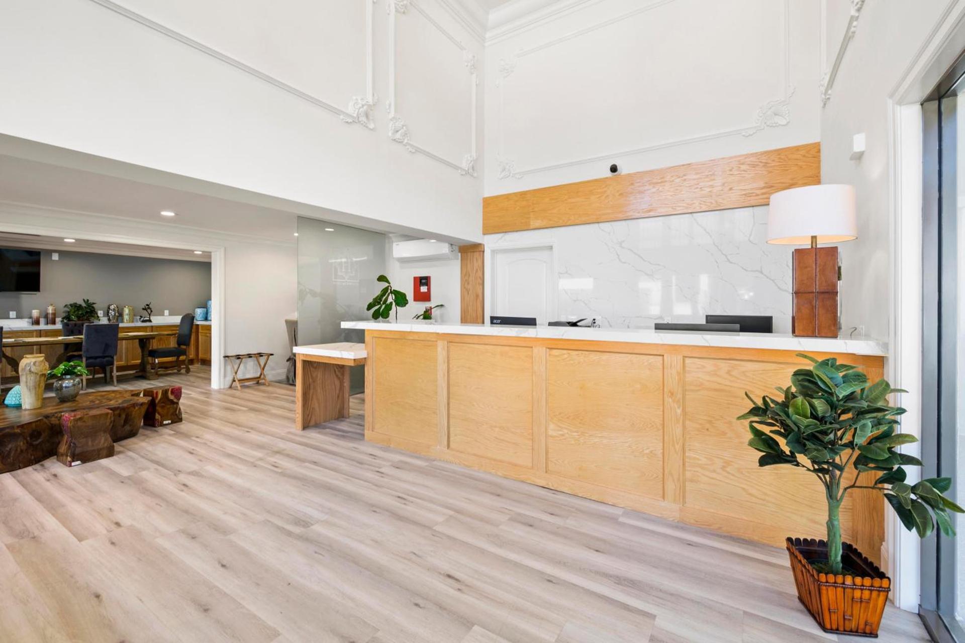 Hotel Huntington photo 26