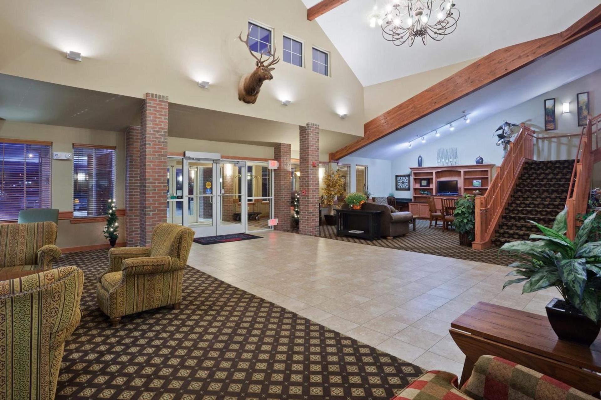 AmericInn by Wyndham Fort Pierre Conference Center photo 50