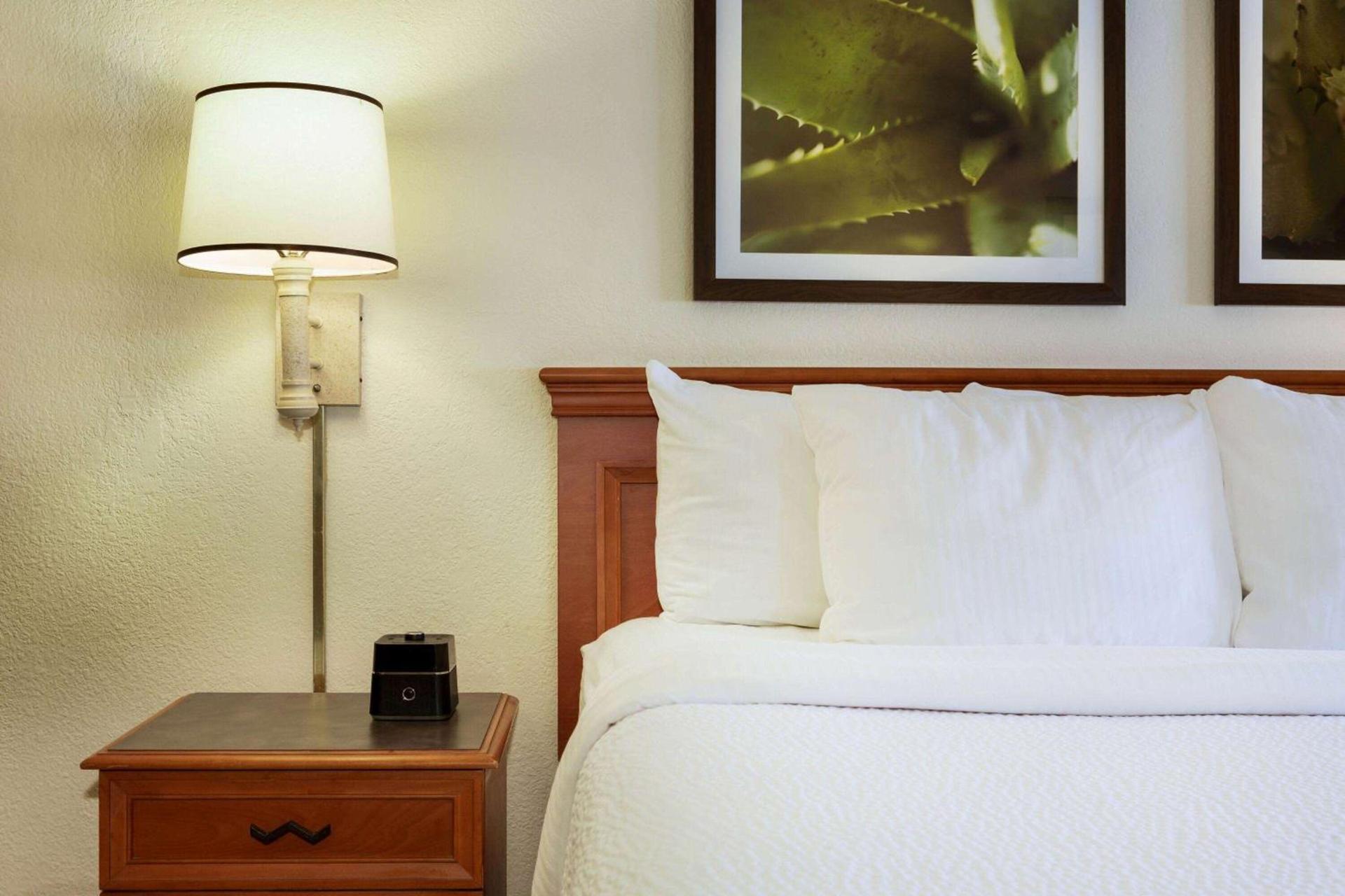 La Quinta Inn by Wyndham Austin Capitol / Downtown photo 9