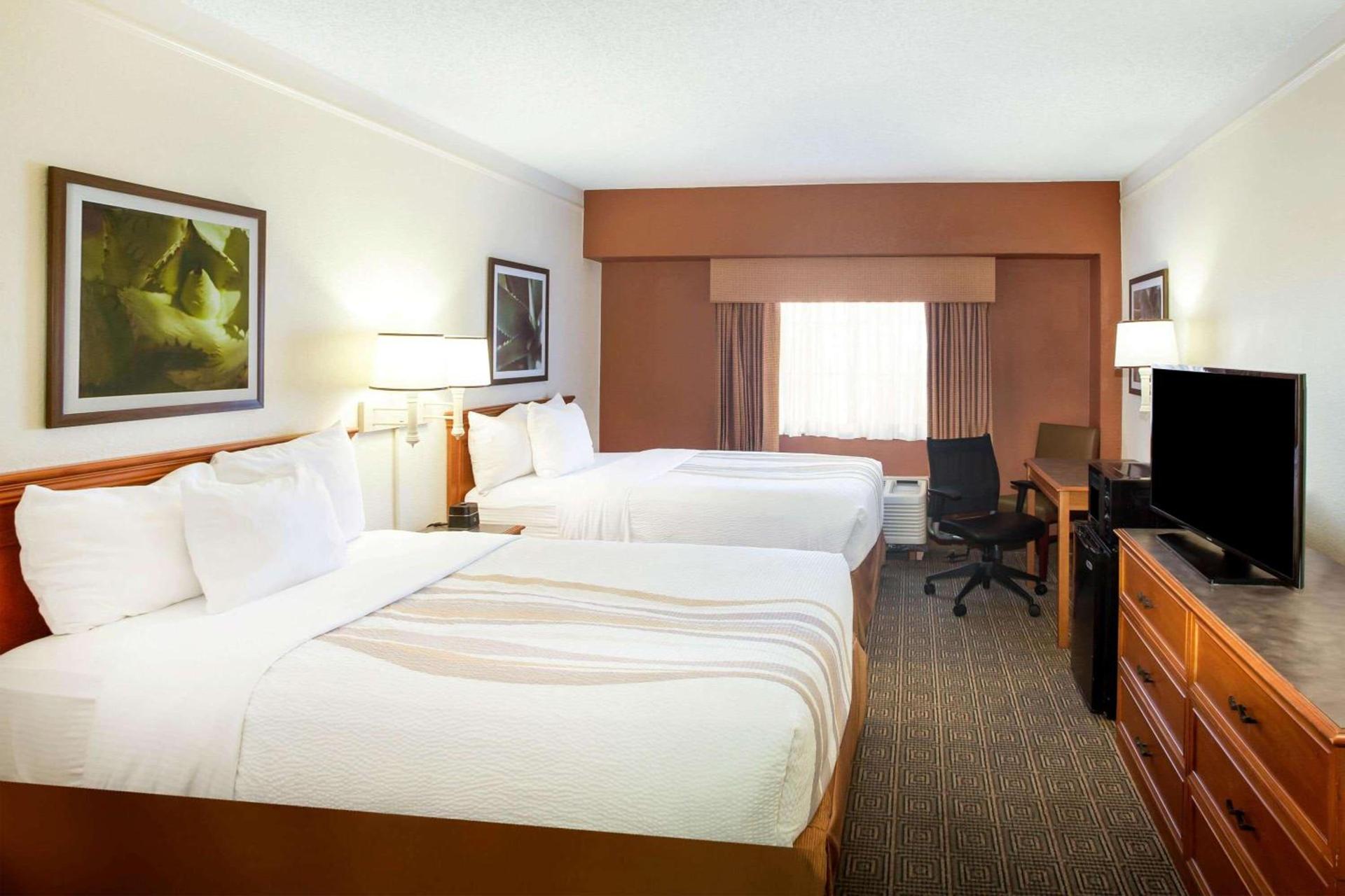 La Quinta Inn by Wyndham Austin Capitol / Downtown photo 11