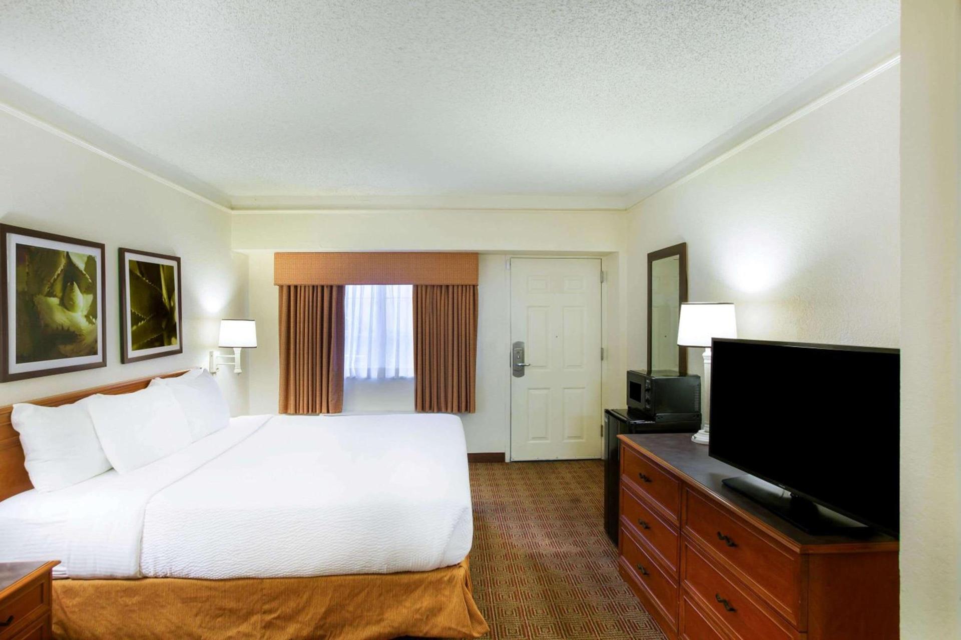 La Quinta Inn by Wyndham Austin Capitol / Downtown photo 18