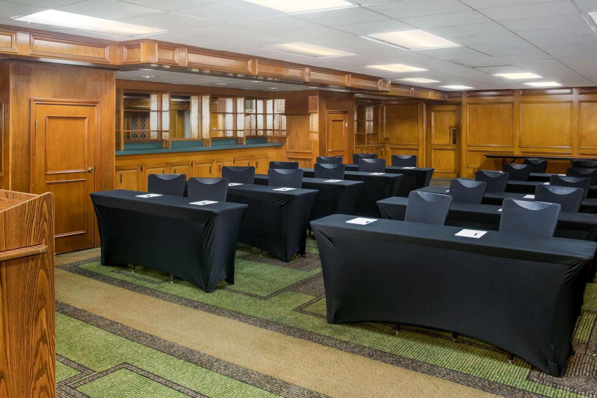 La Quinta Inn by Wyndham Austin Capitol / Downtown photo 29