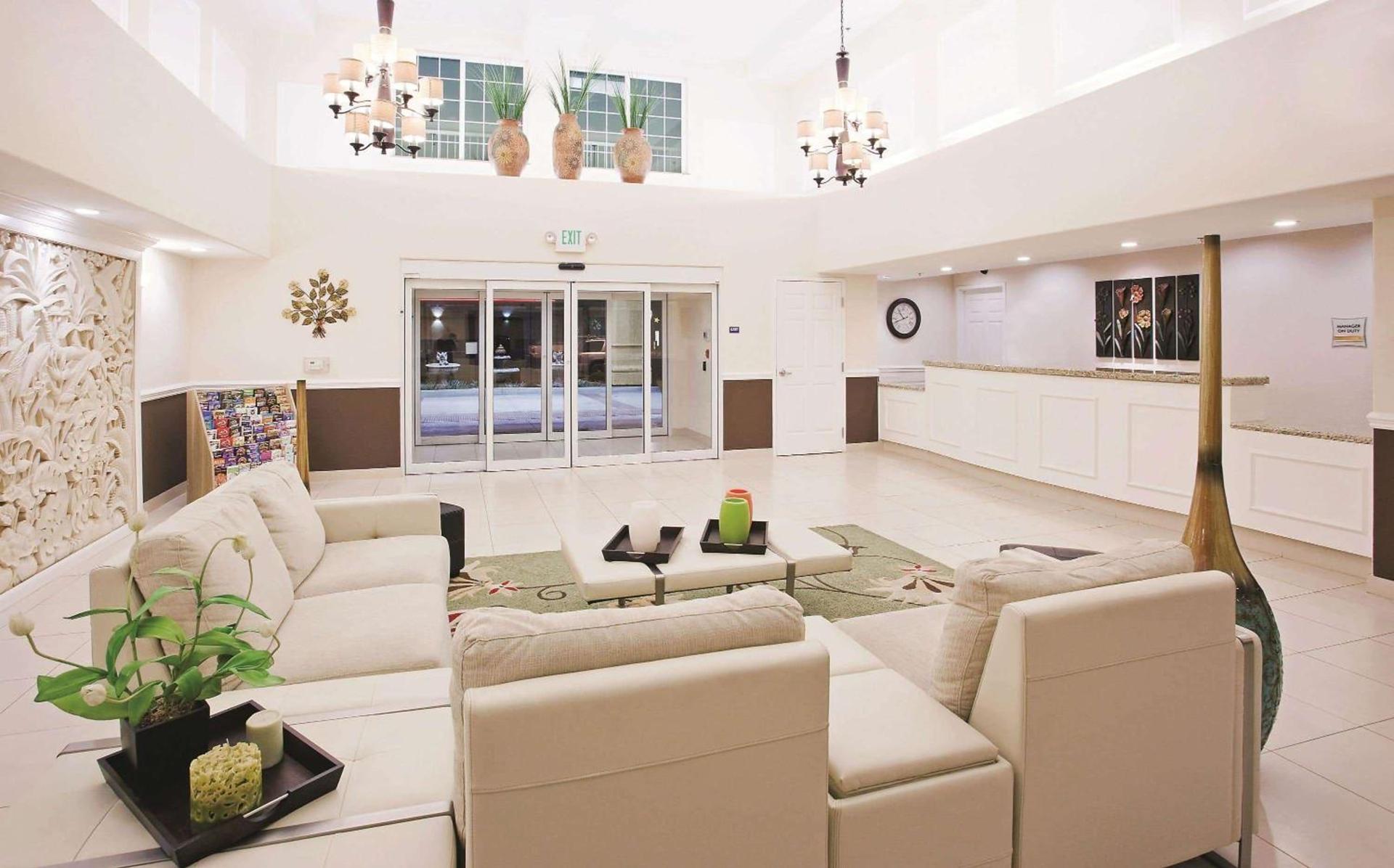 La Quinta by Wyndham Fowler photo 13