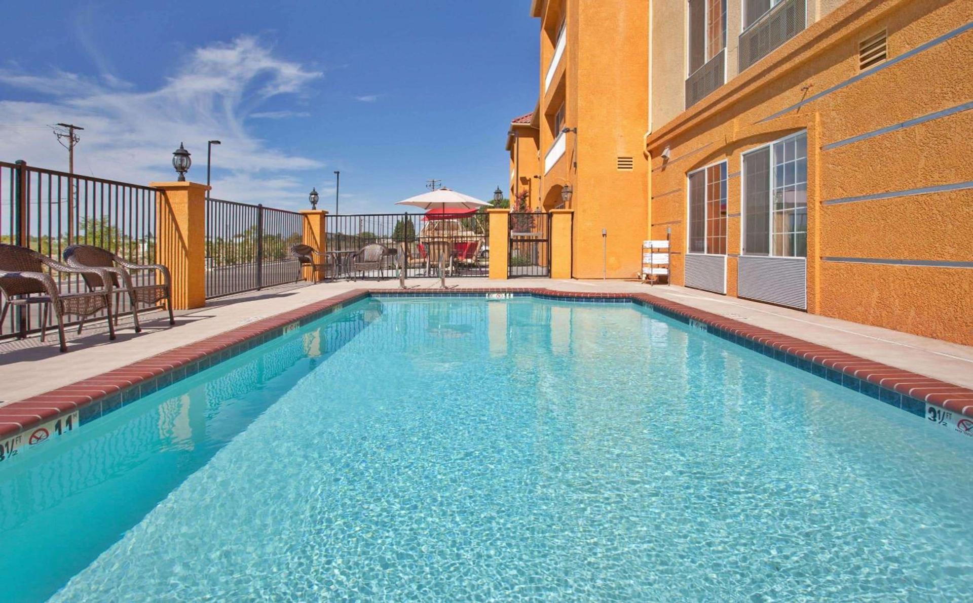 La Quinta by Wyndham Fowler photo 17