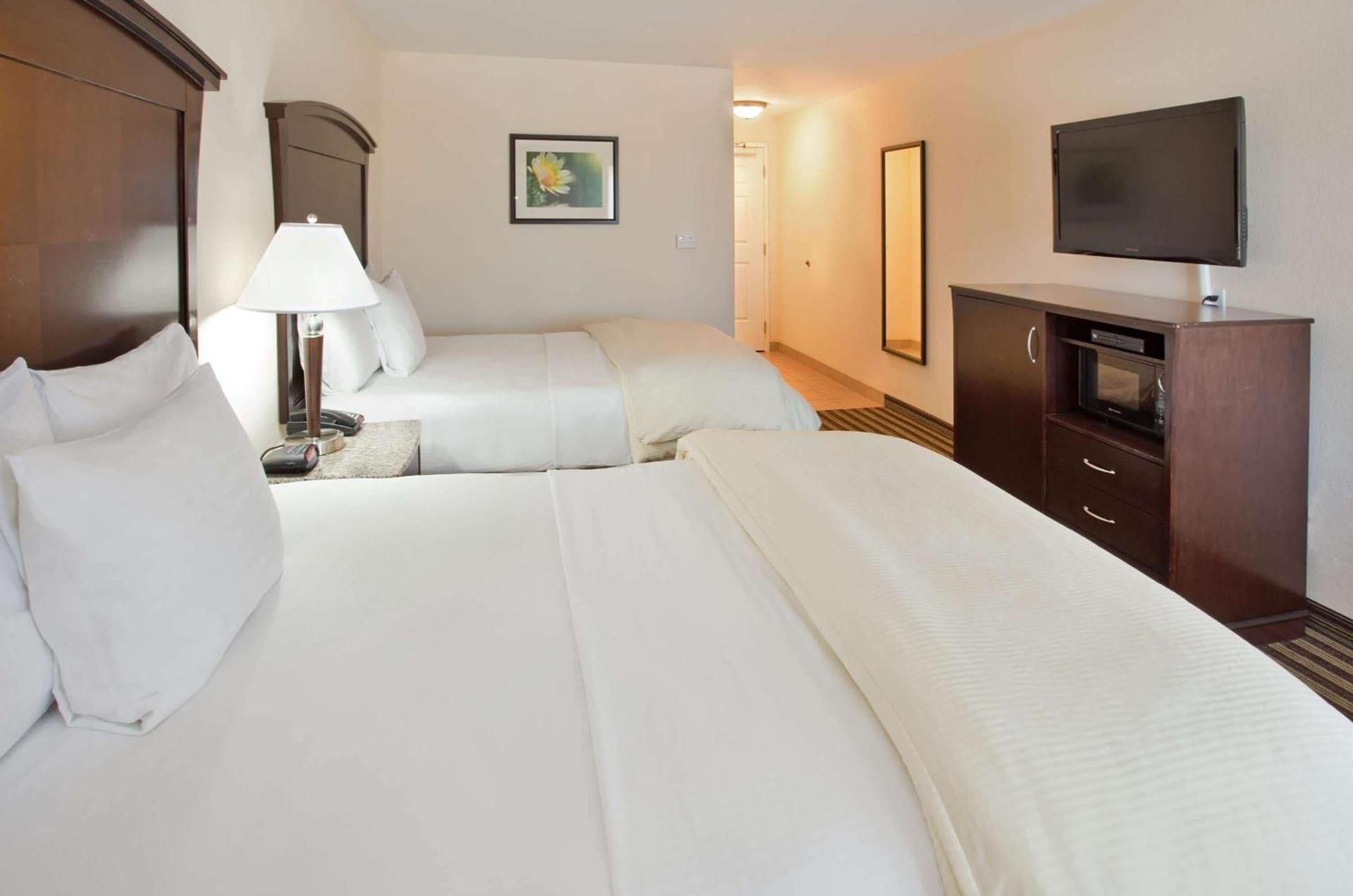 La Quinta by Wyndham Fowler photo 23
