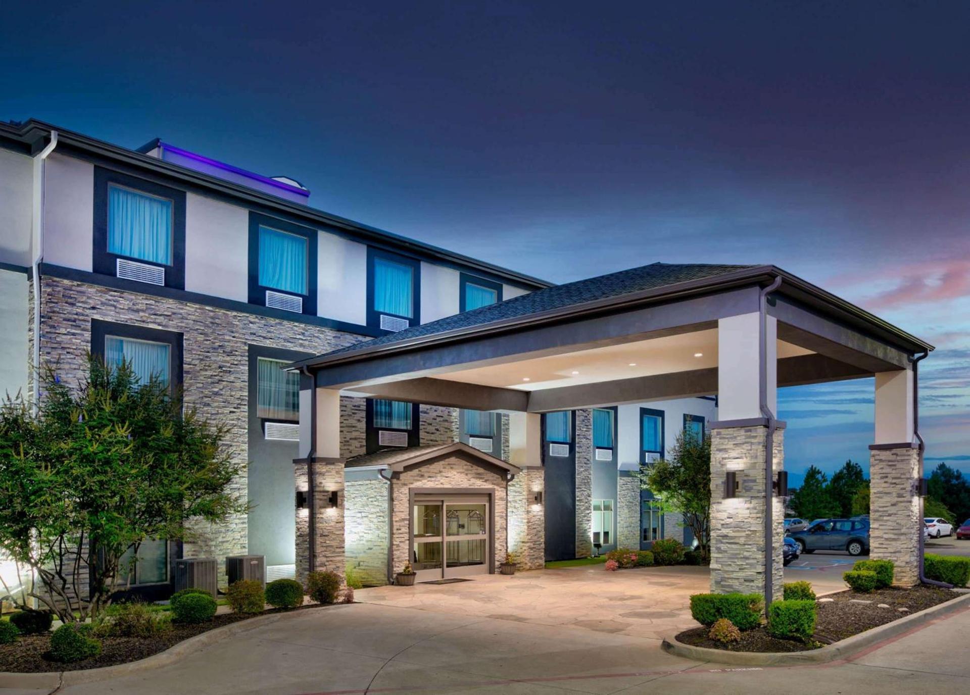 Wingate by Wyndham Longview North — hotel in Longview