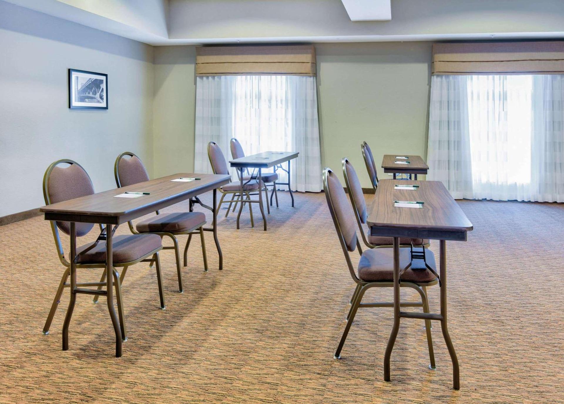 Wingate by Wyndham Longview North photo 24