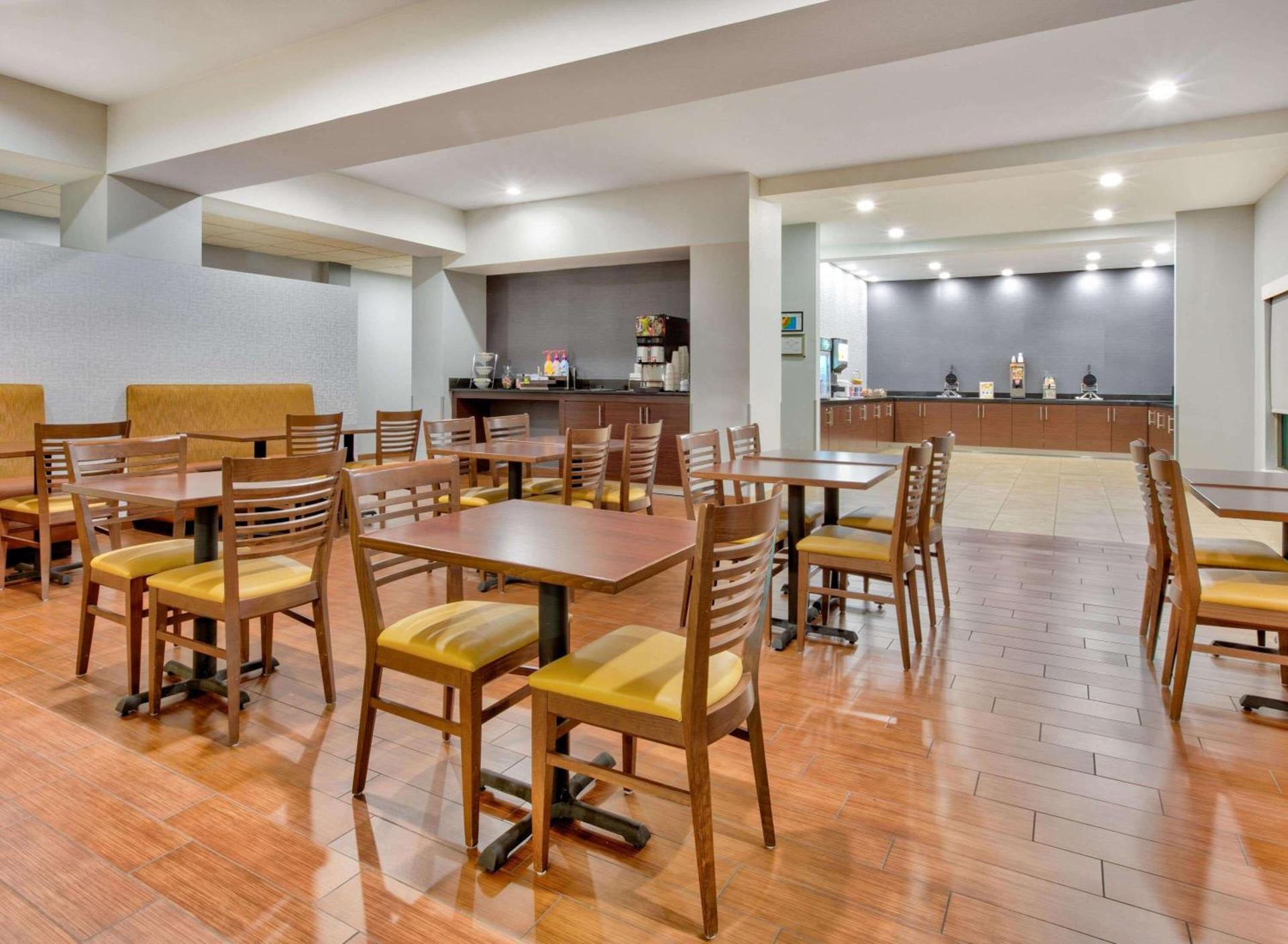 Wingate by Wyndham Longview North photo 27