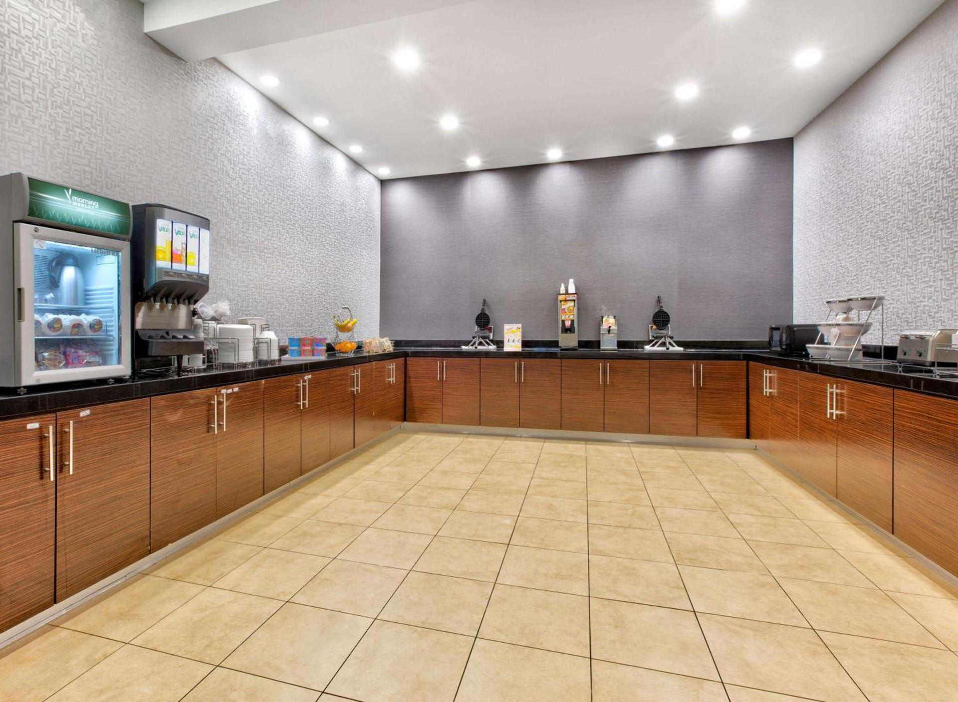 Wingate by Wyndham Longview North photo 26