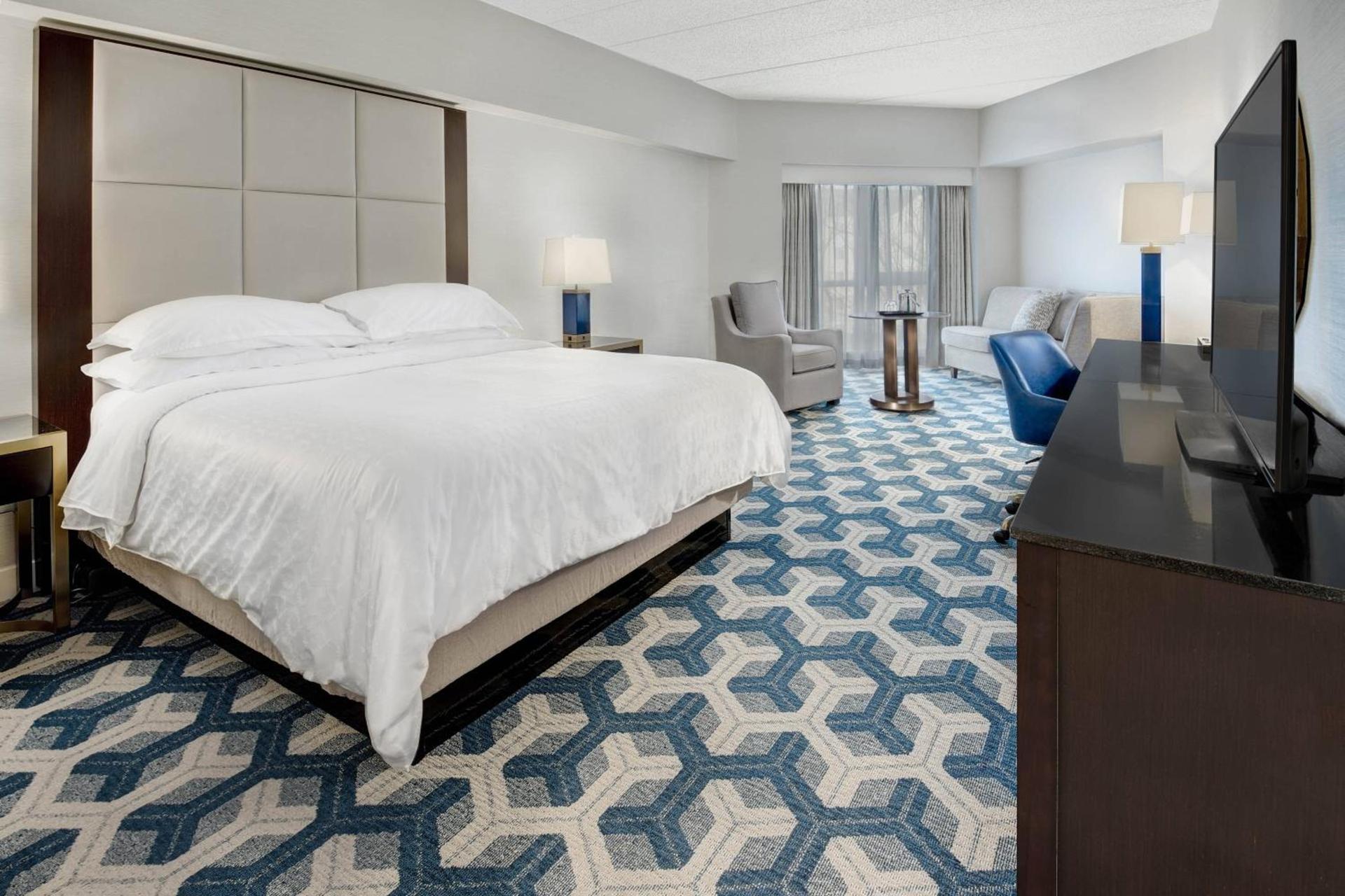Sheraton Eatontown Hotel photo 13