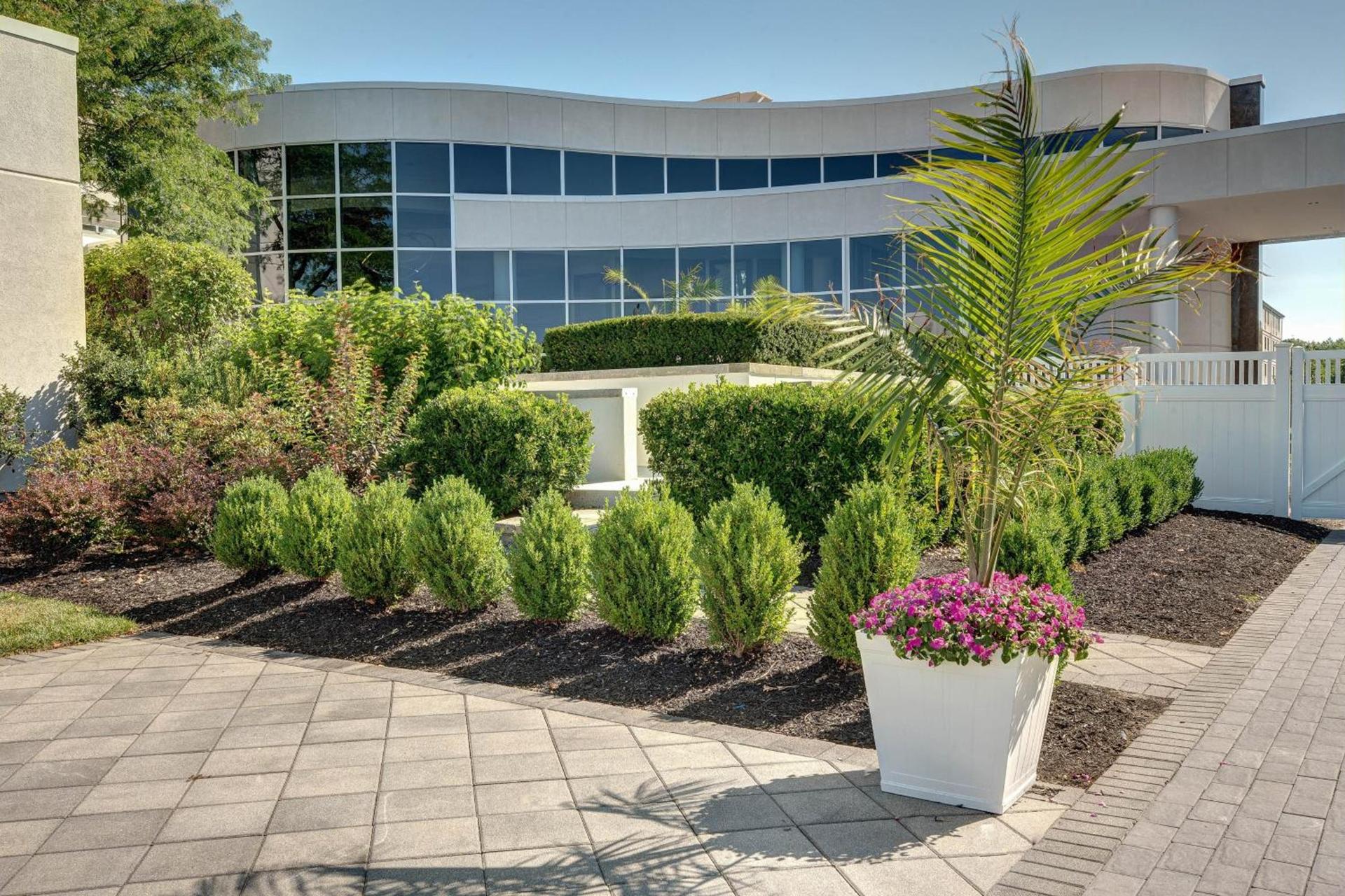 Sheraton Eatontown Hotel photo 42
