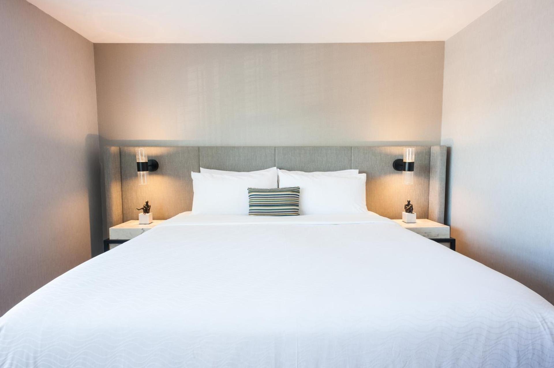 Hotel Indigo Napa Valley by IHG photo 17