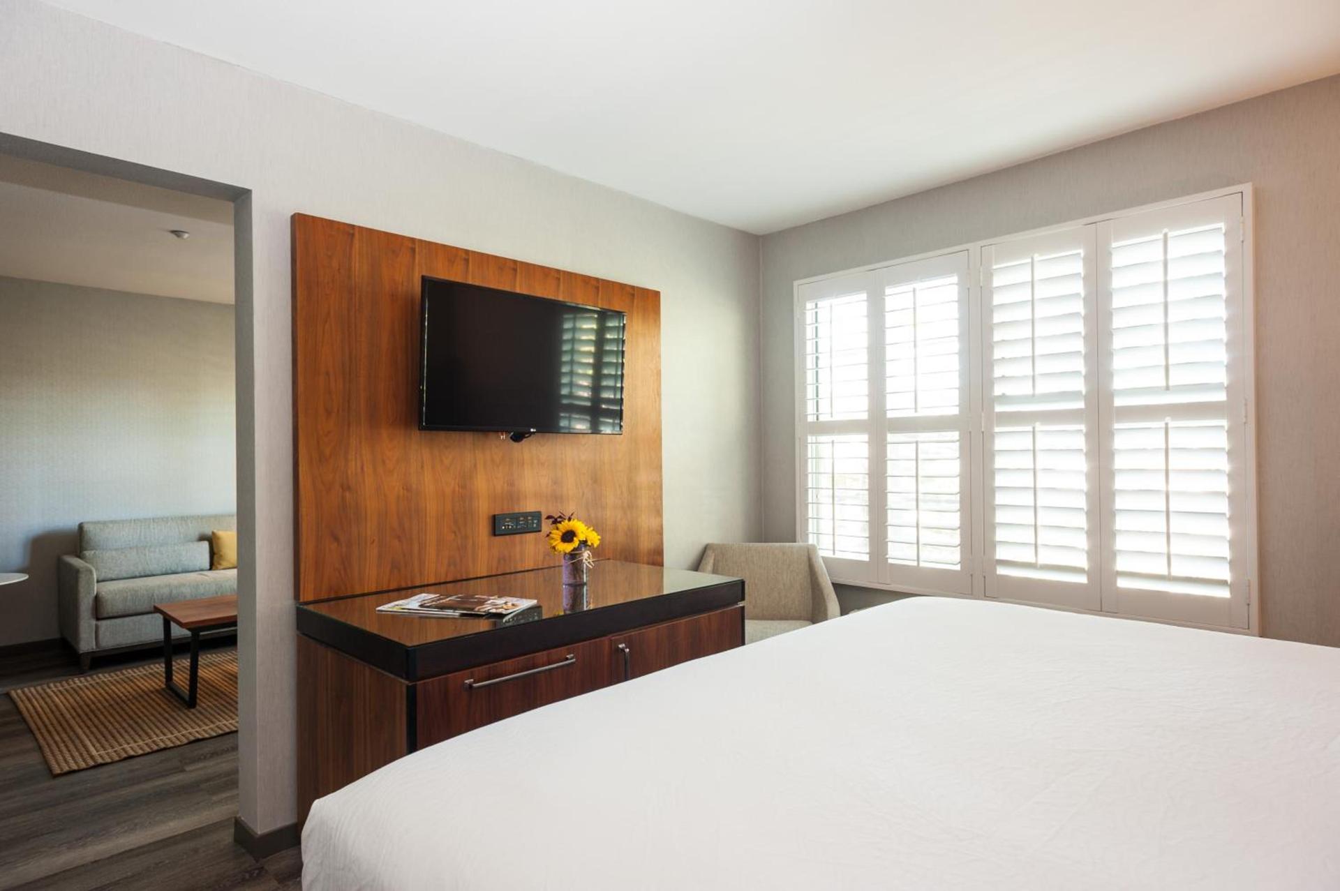 Hotel Indigo Napa Valley by IHG photo 27
