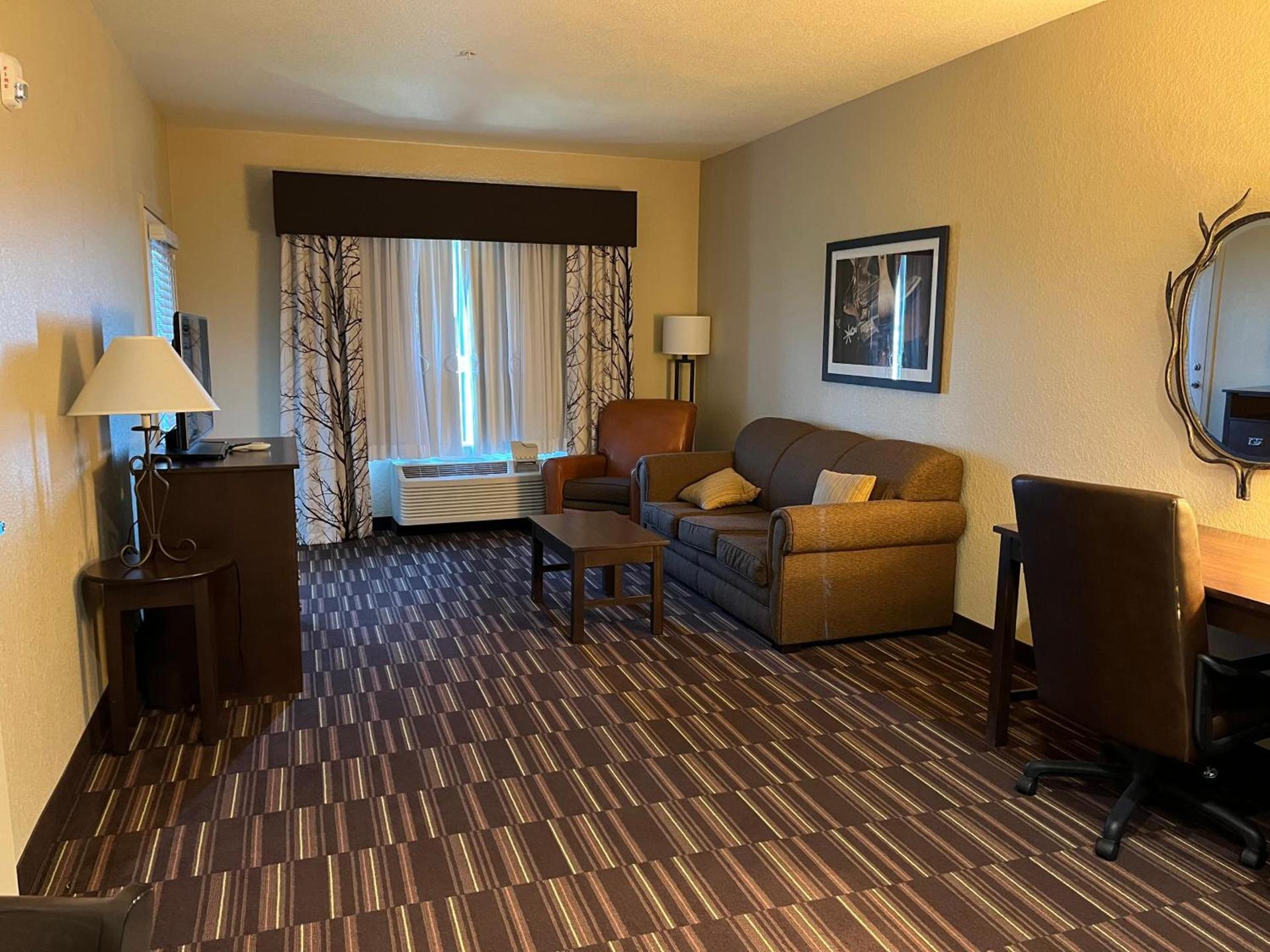 Comfort Inn & Suites Beeville photo 28
