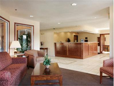 Baymont by Wyndham Yreka photo 3