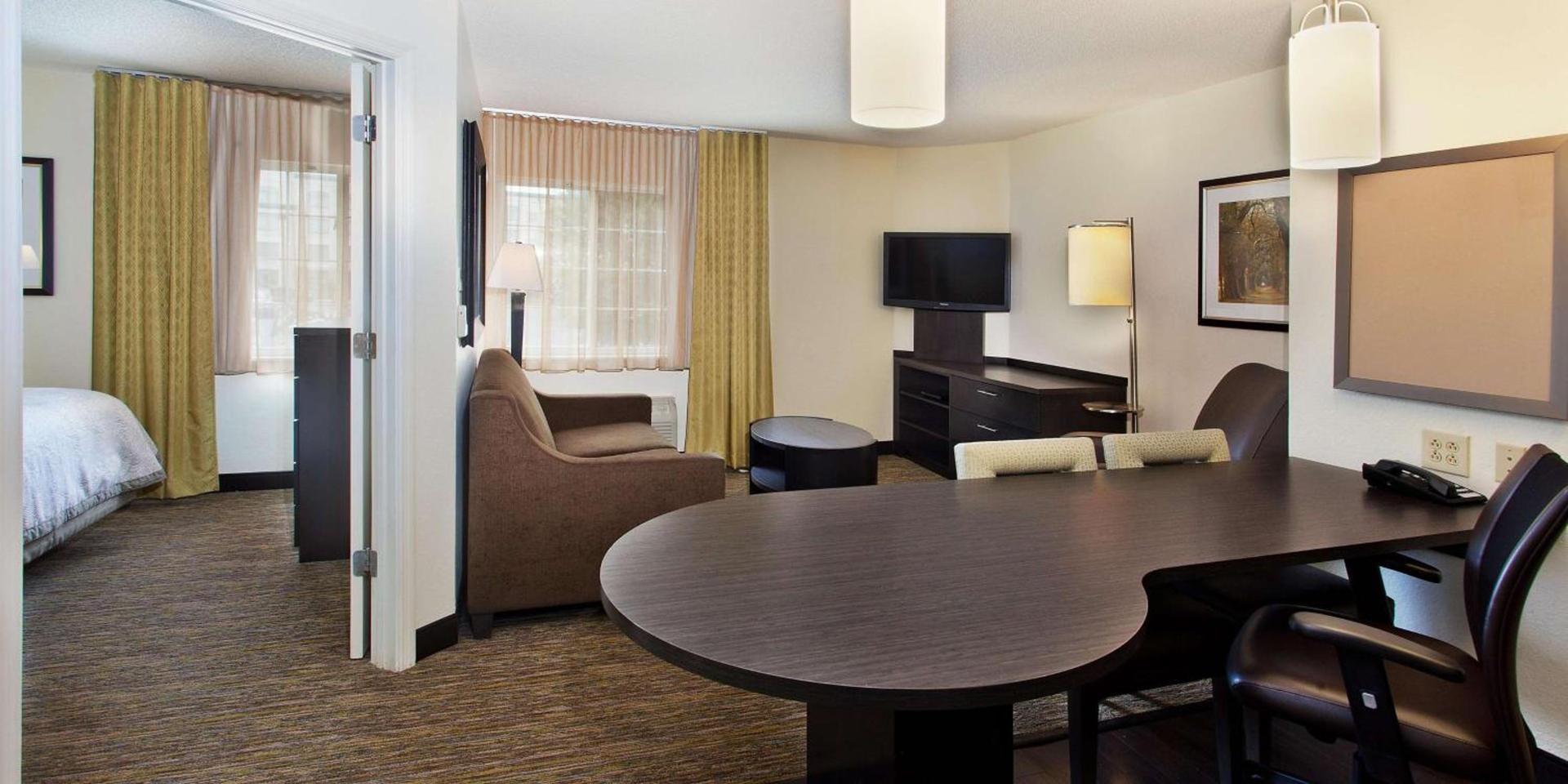 Sonesta Simply Suites Nanuet photo 5