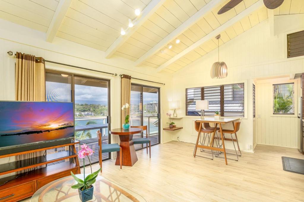 Pali Kai Cottage 17 A, Ocean Bluff, Nawiliwili photo 6