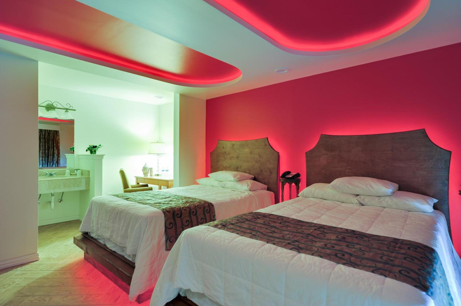 Romantic Inn & Suites photo 20