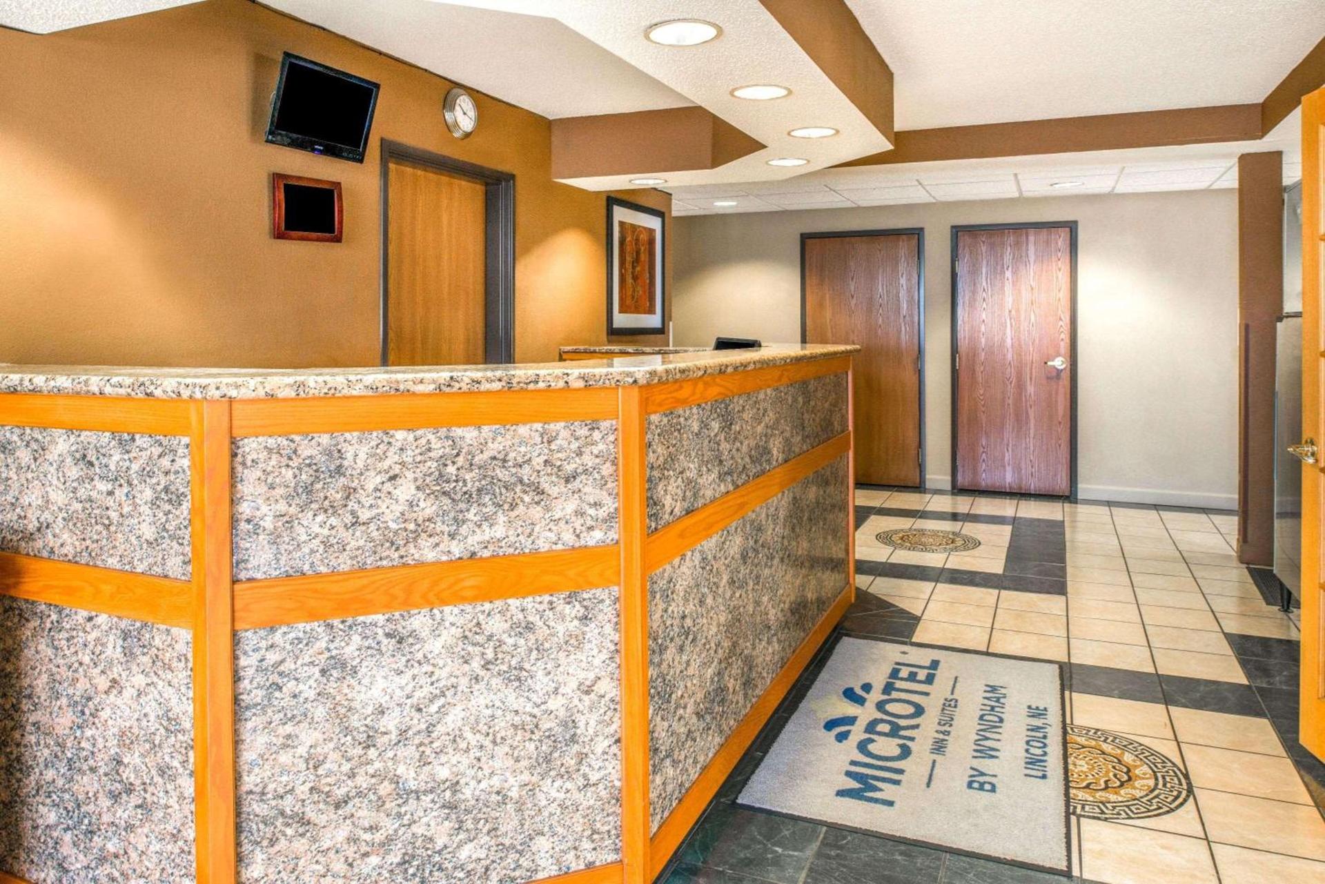 Microtel Inn & Suites Lincoln photo 3