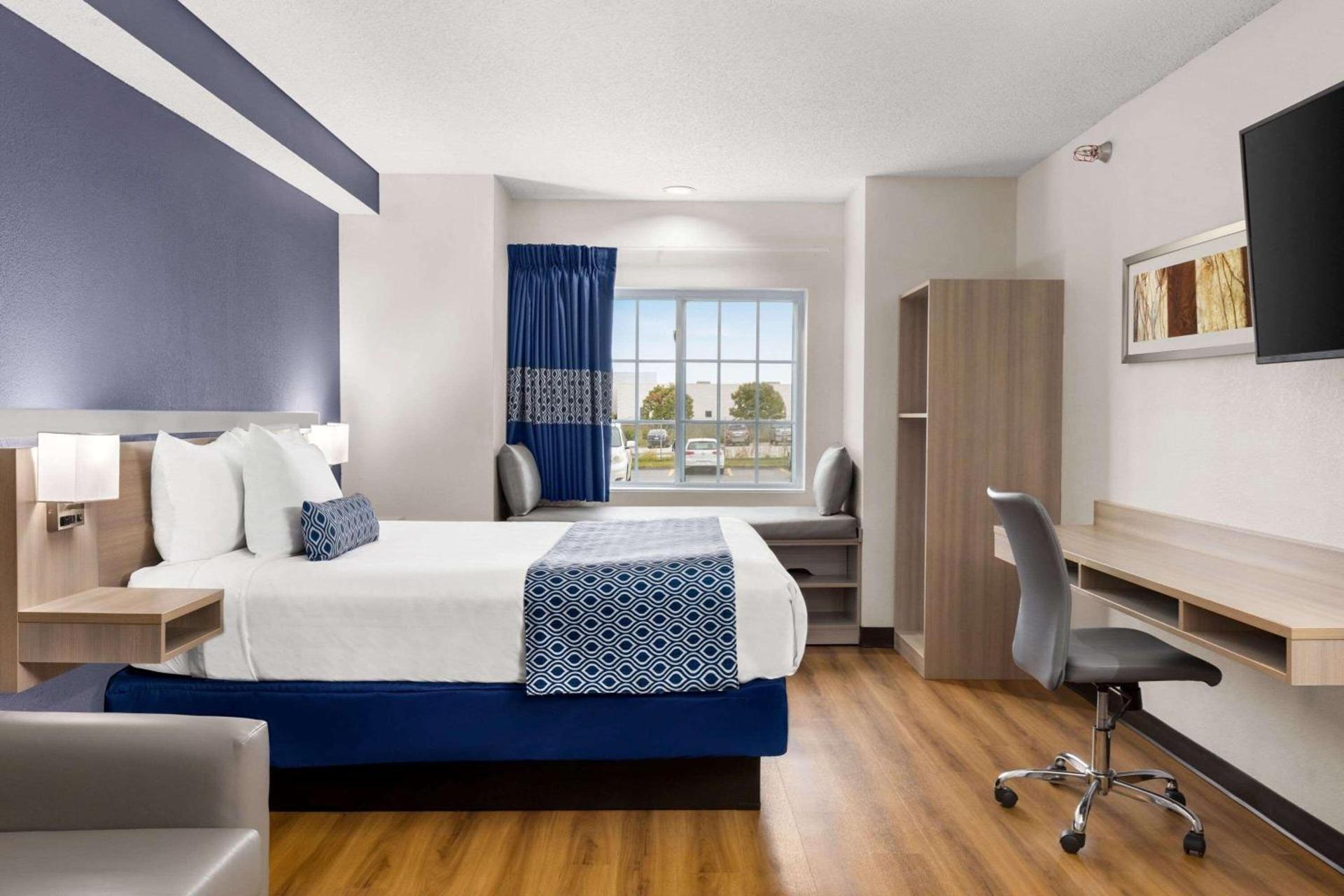 Microtel Inn & Suites Lincoln photo 10