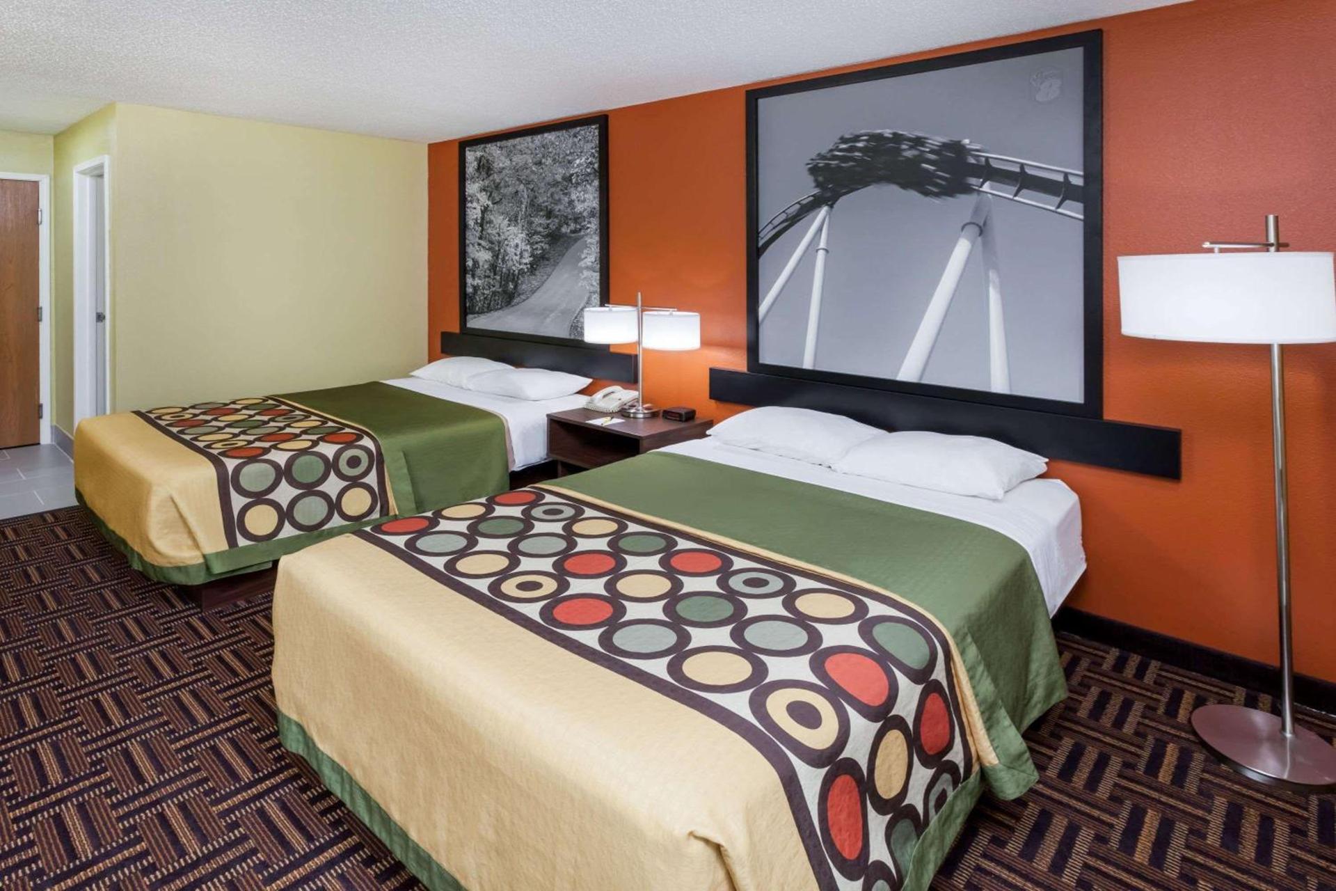 Super 8 by Wyndham Rochester photo 6