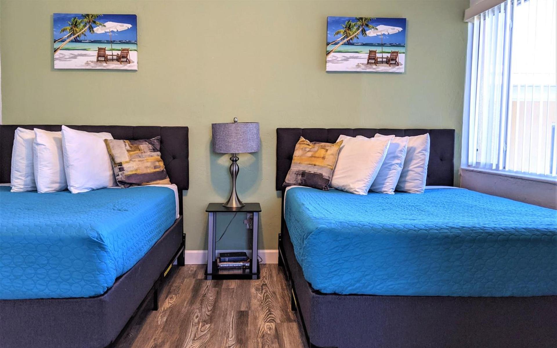 Johns Pass Beach Motel photo 62