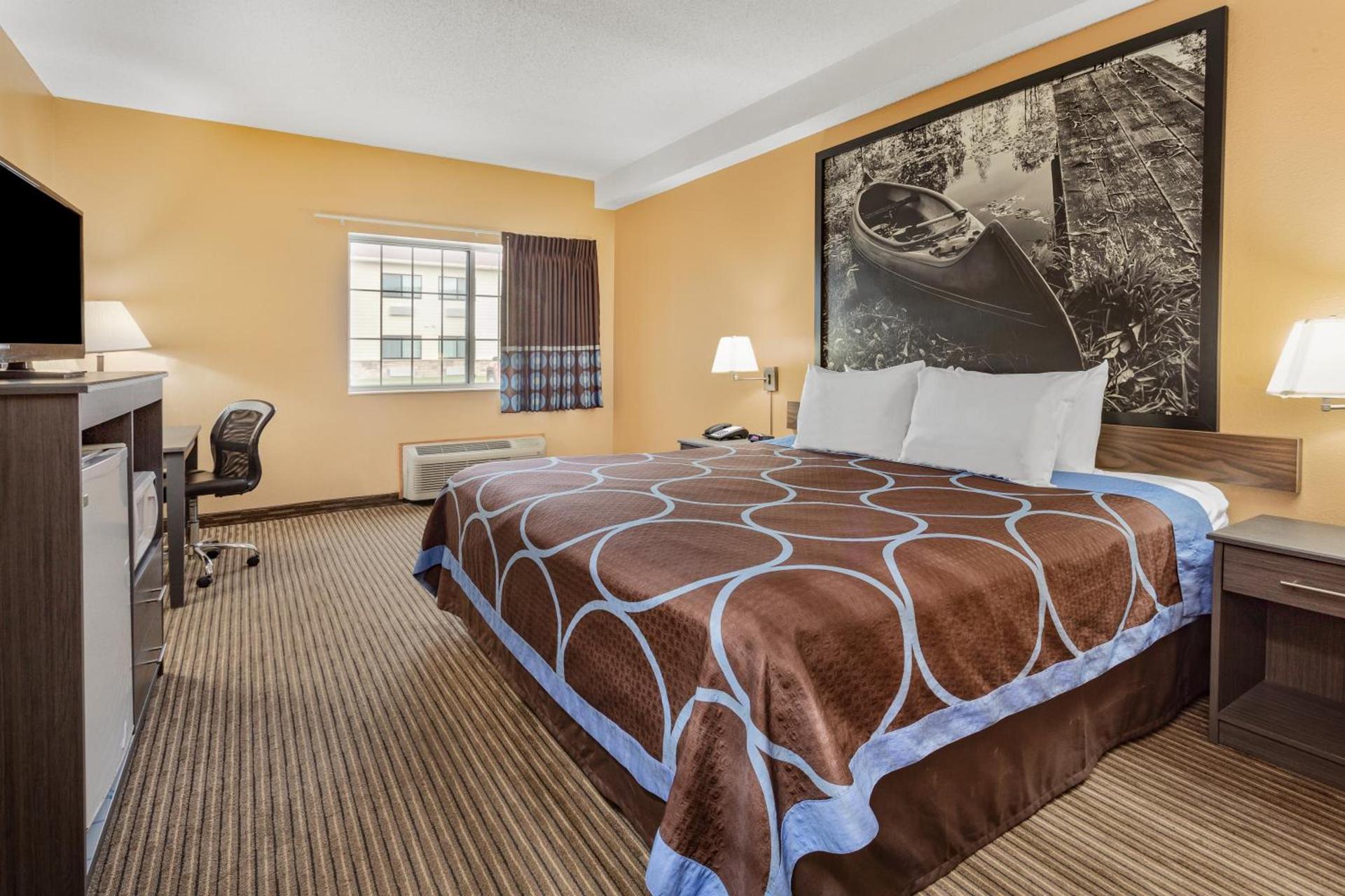 Super 8 by Wyndham Fort Dodge IA photo 46