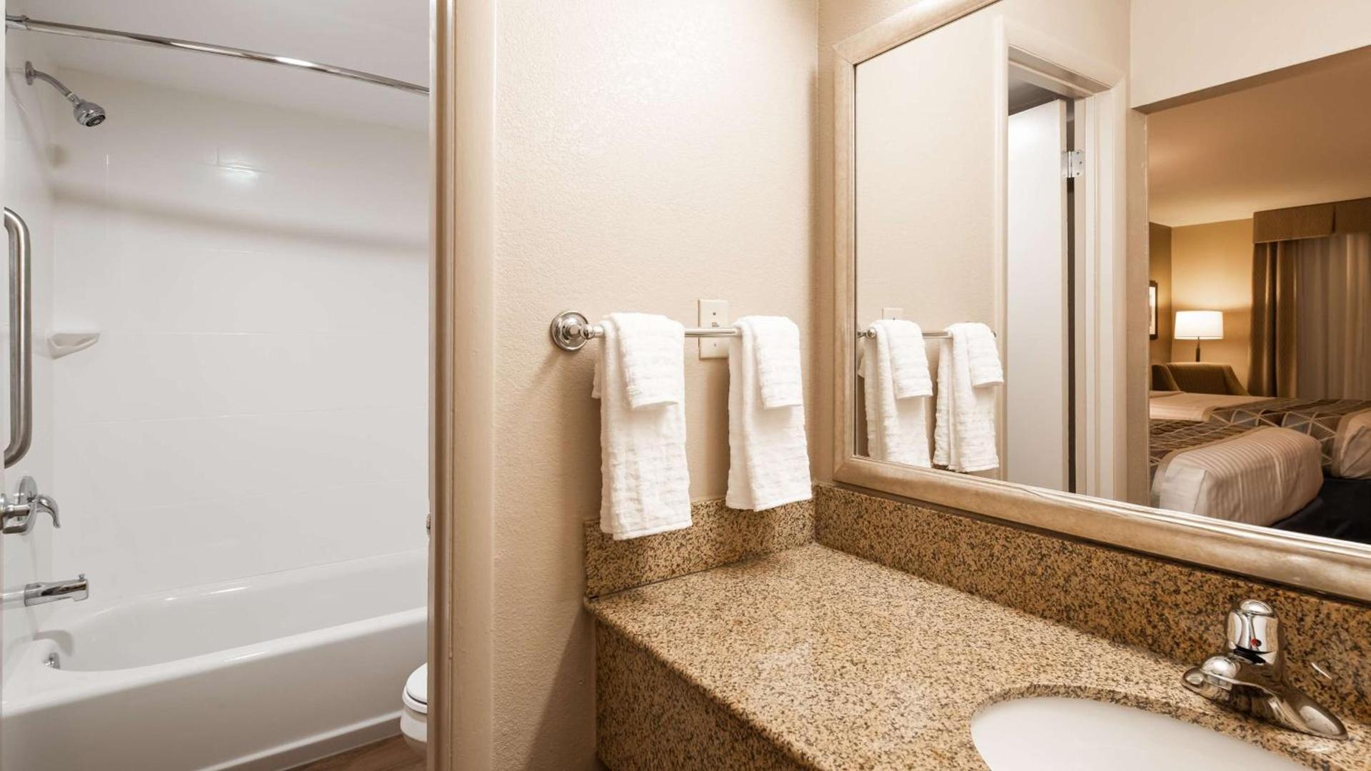 Best Western Annapolis photo 16