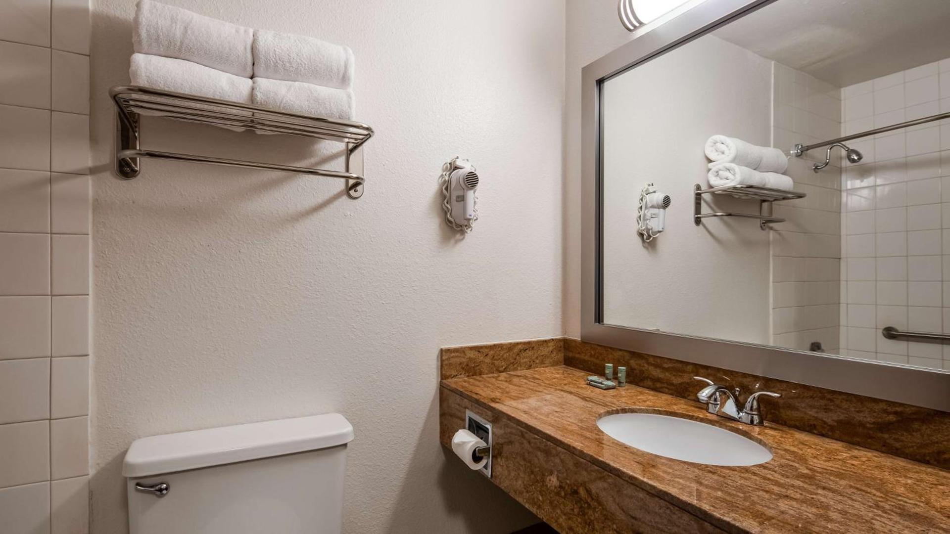 Best Western Aladdin Inn photo 21