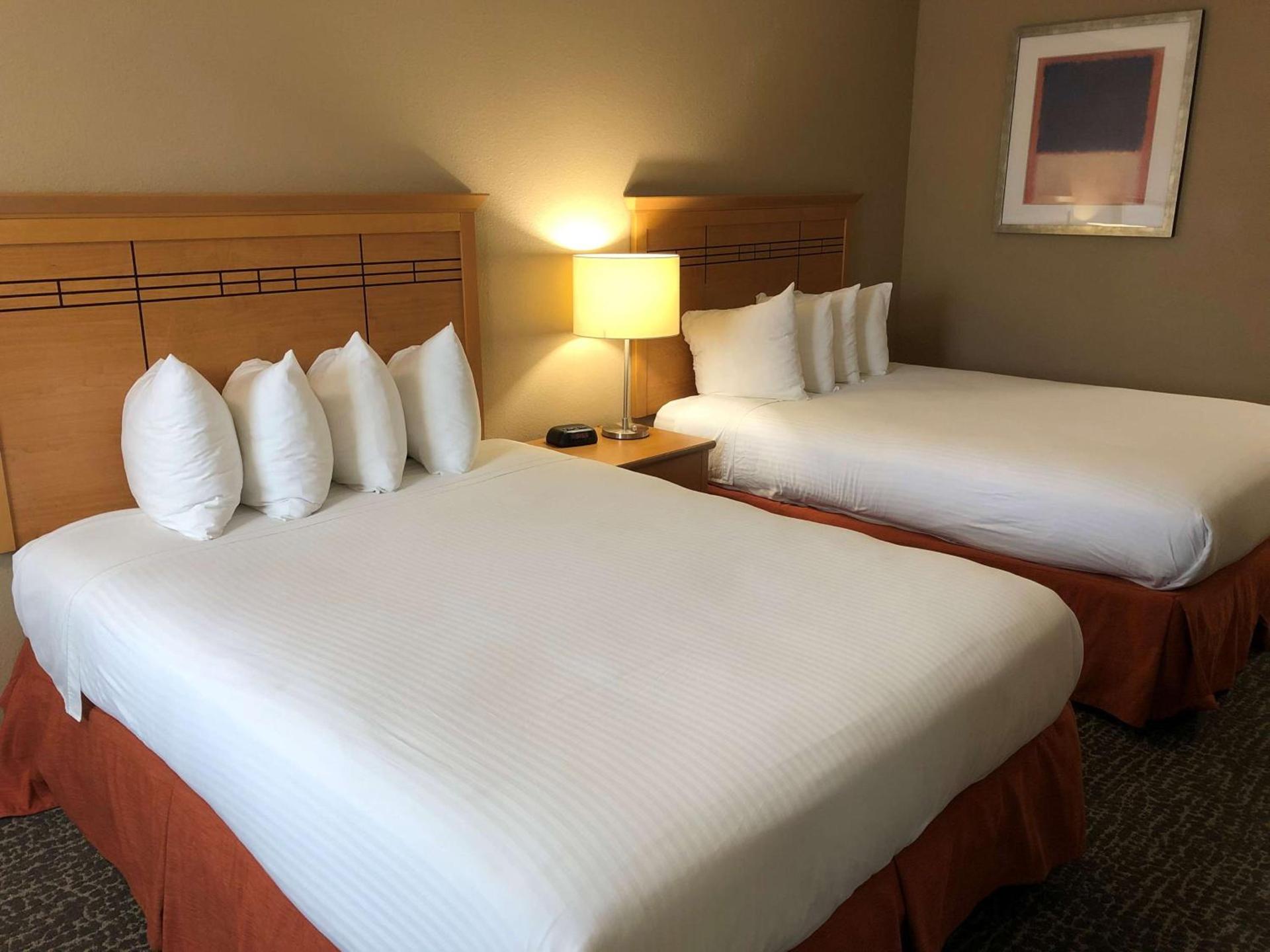 Best Western Aladdin Inn photo 26