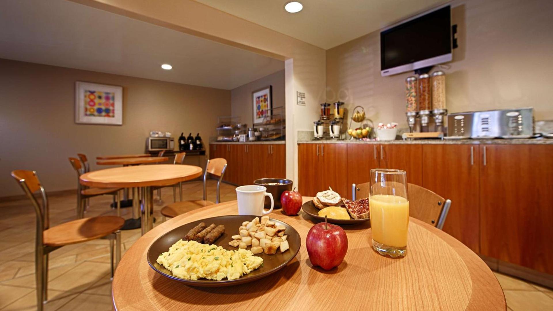 Best Western Aladdin Inn photo 28
