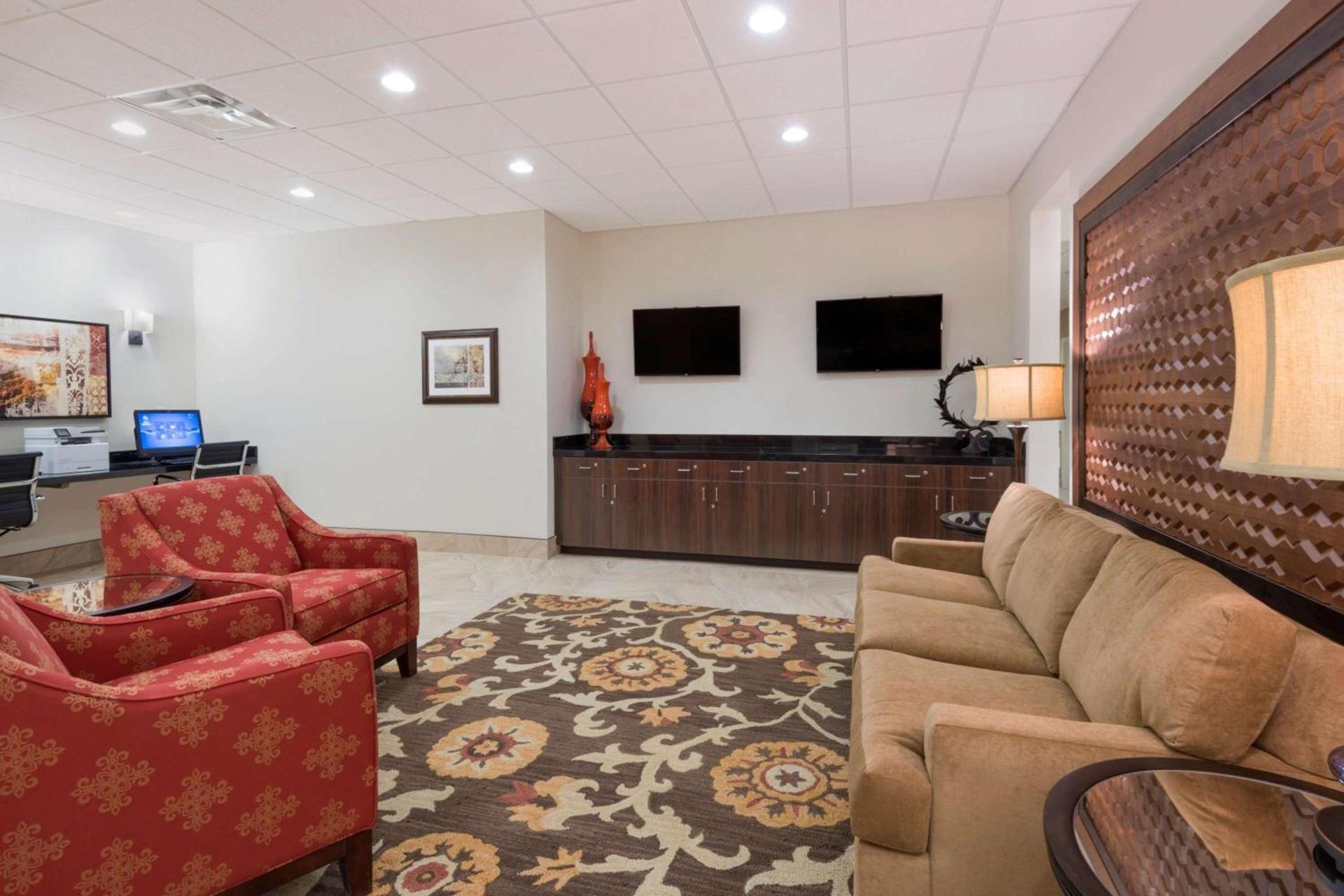 Best Western Plus Hudson Hotel & Suites photo 12