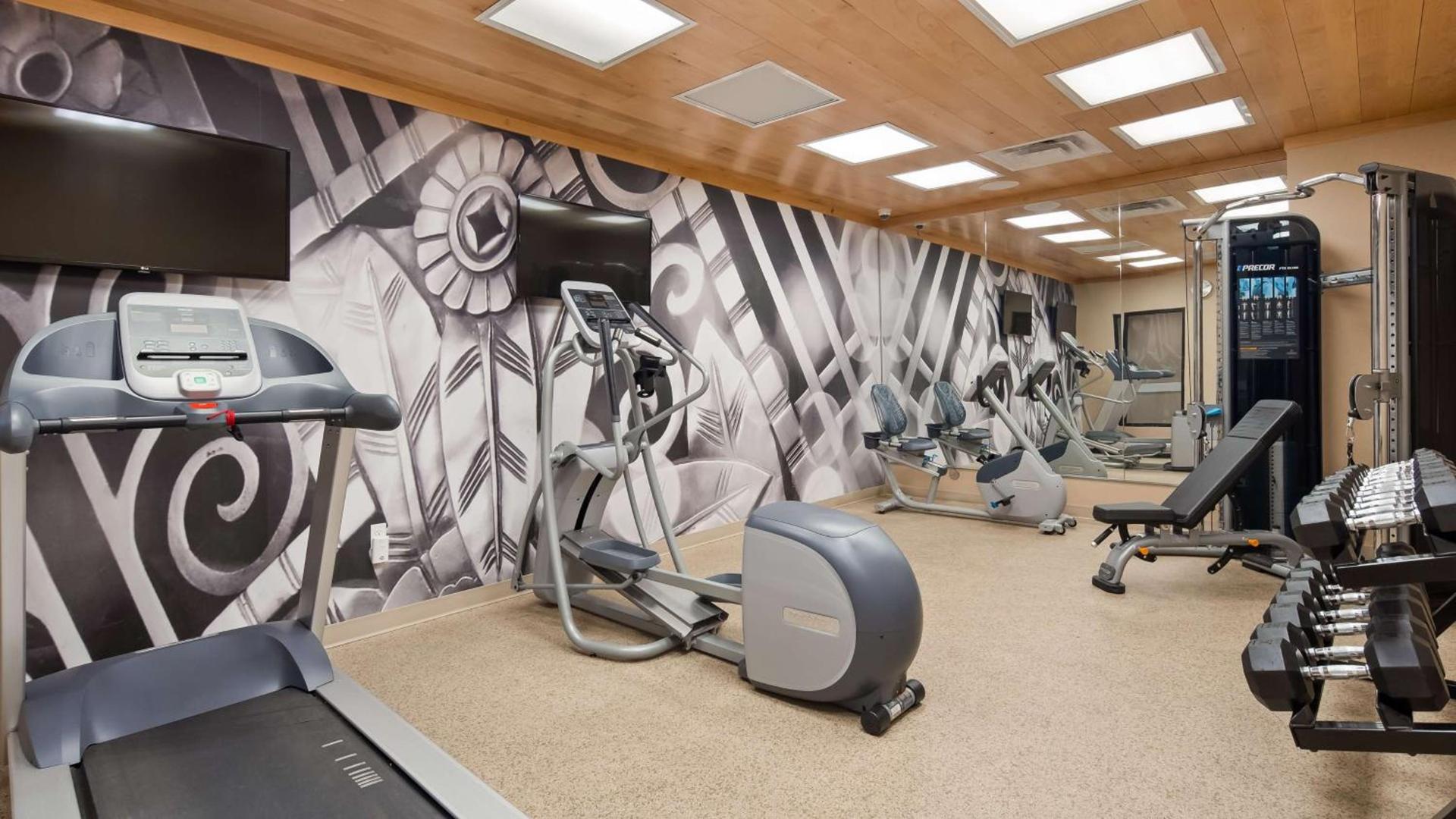 Best Western Plus Hudson Hotel & Suites photo 7