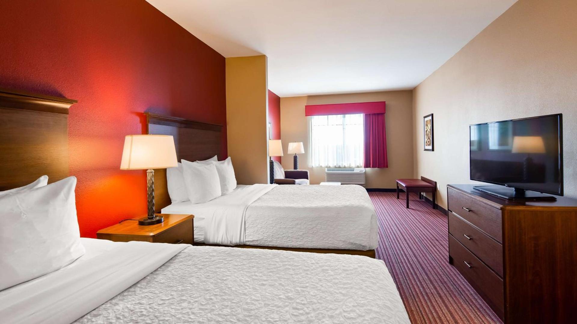 Best Western Plus Hudson Hotel & Suites photo 19