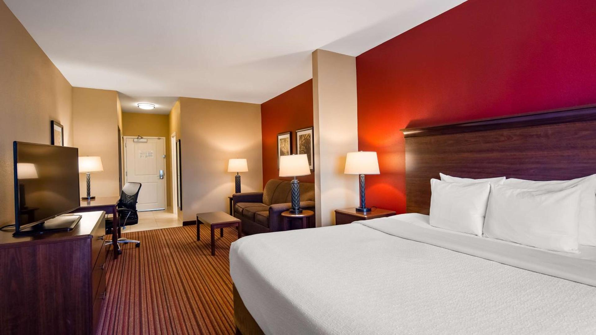 Best Western Plus Hudson Hotel & Suites photo 21