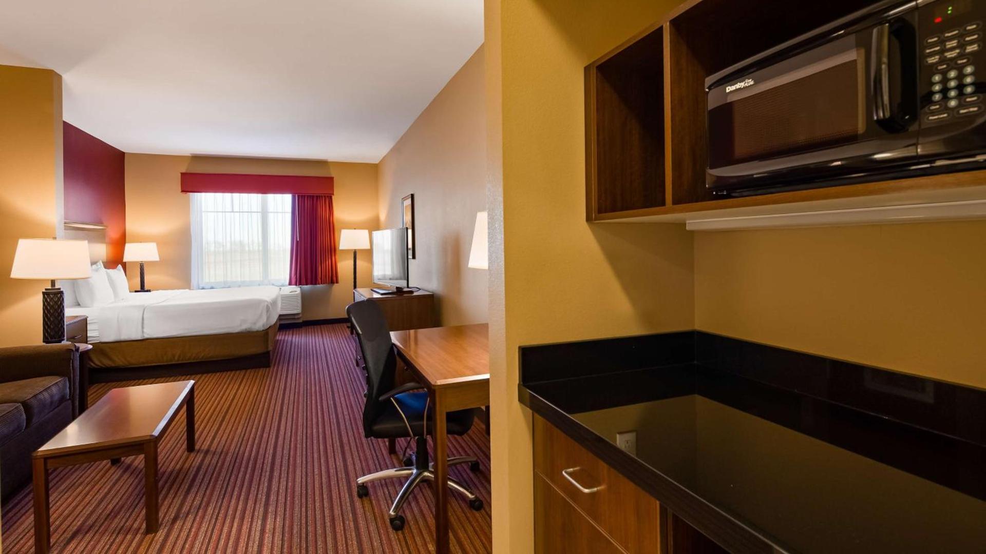 Best Western Plus Hudson Hotel & Suites photo 23