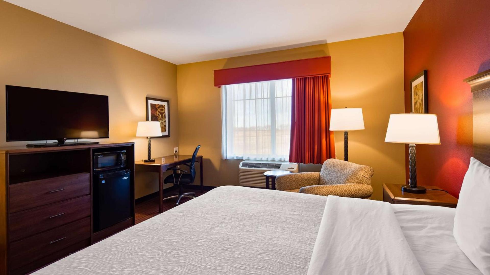 Best Western Plus Hudson Hotel & Suites photo 25